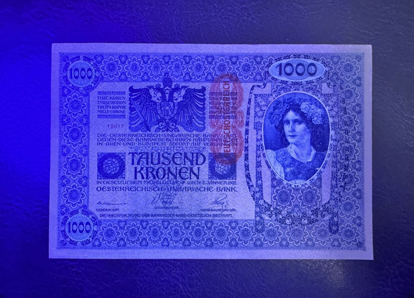 收藏联盟Quantum Auction 第337期拍卖  奥匈帝国加盖奥地利1902年1000克朗 品相UNC- 细节如图 大票幅