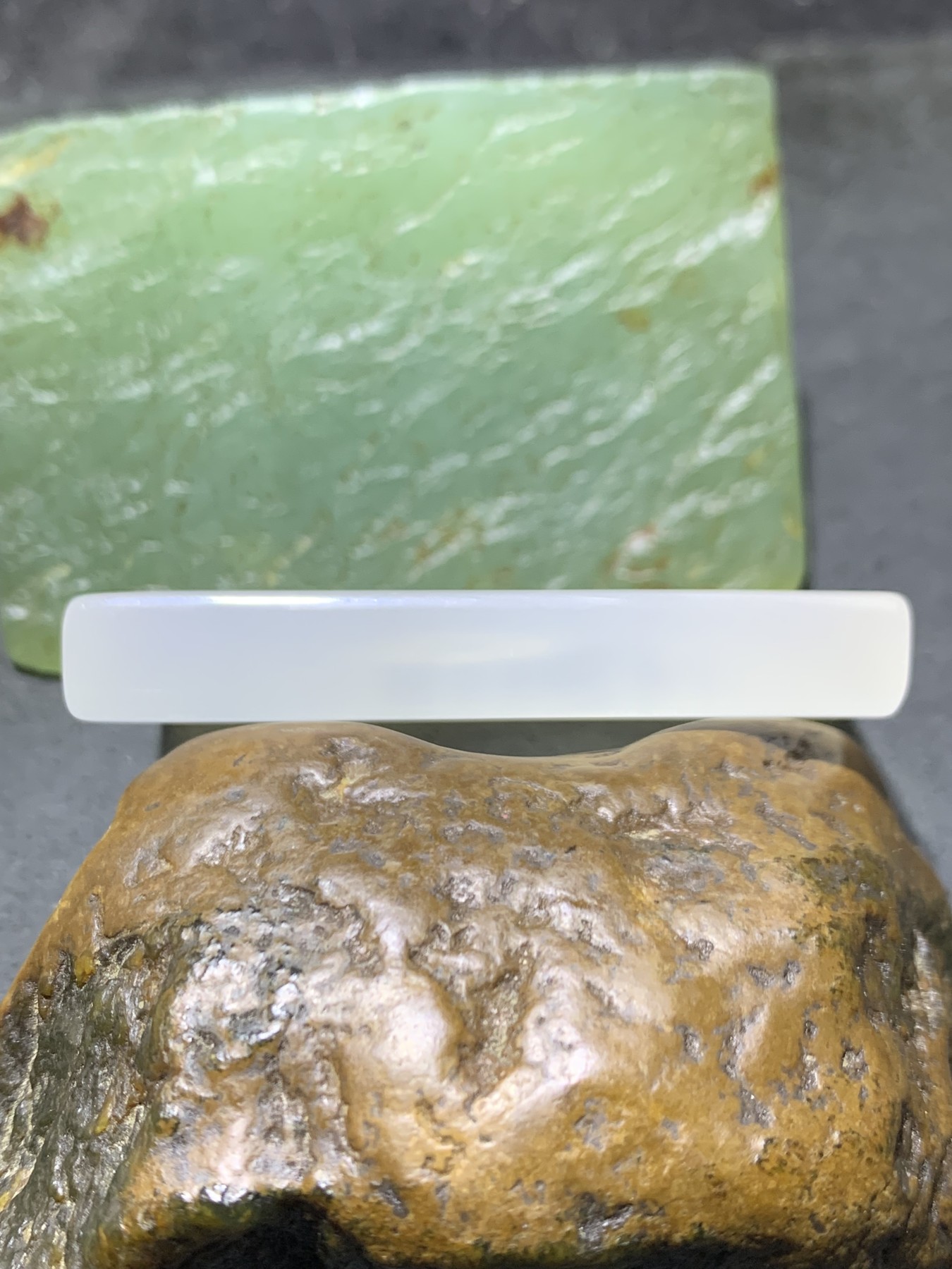精美高玉化冰透海洋玉髓阴雕观音吊坠一个！