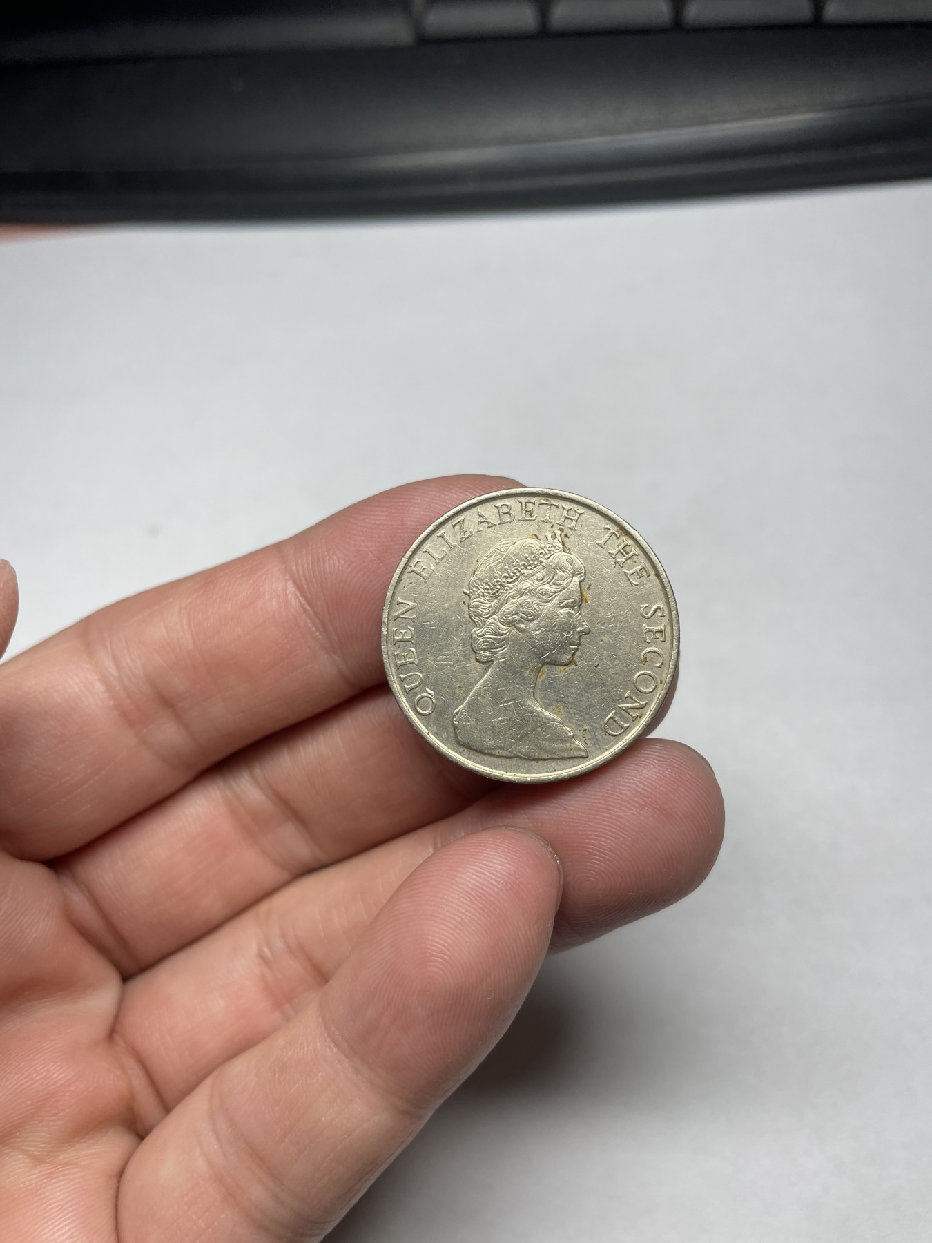 2024年集古藏今外币拍卖第四期-第4场—（总第34拍） 1983年香港伍圆