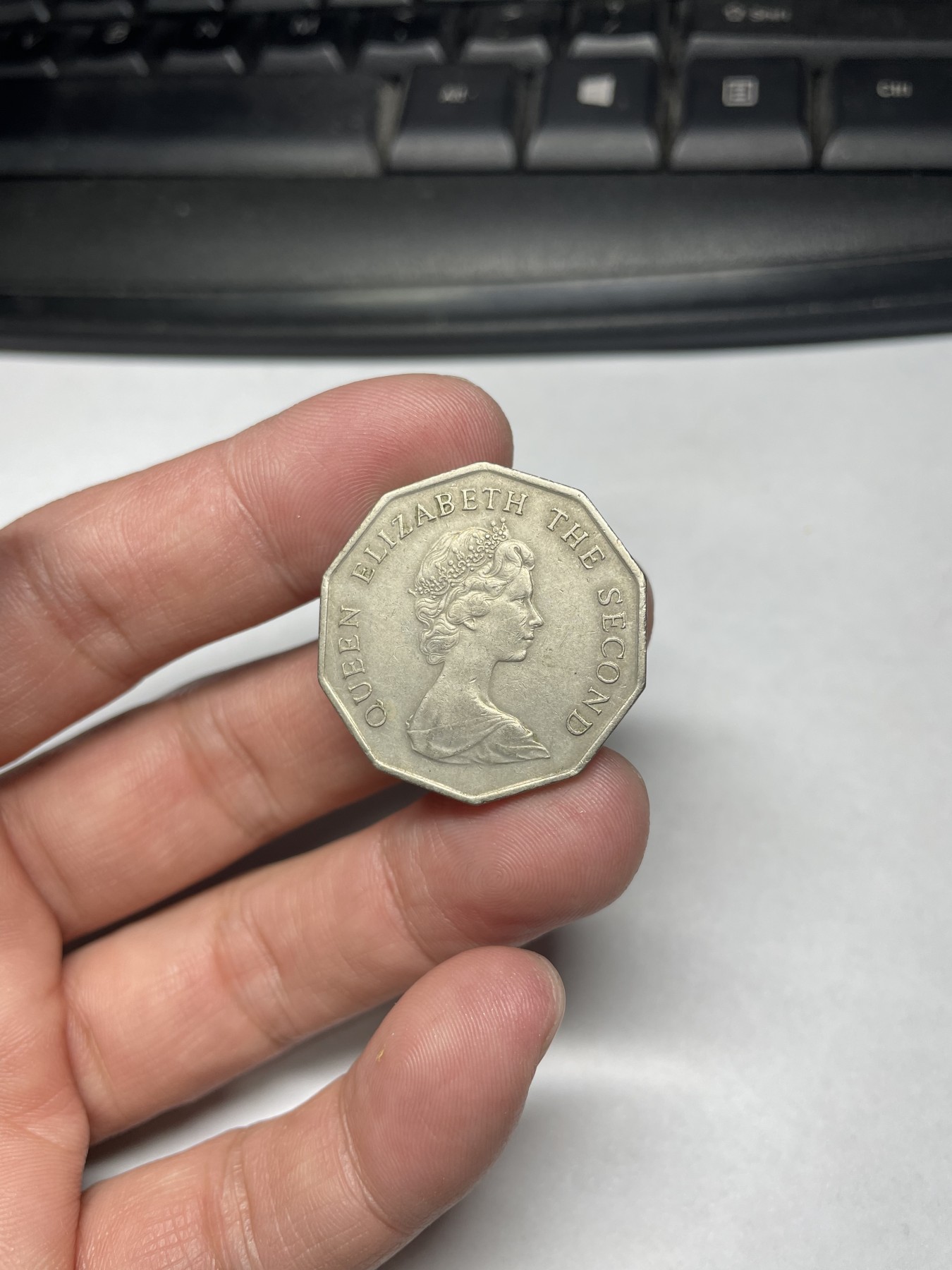 2024年集古藏今外币拍卖第四期-第4场—（总第34拍） 1976年香港大五元