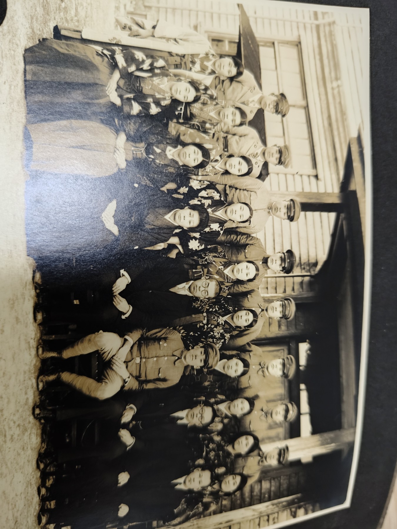 全场0元起拍 第147期 咸鱼国勋章拍卖专场 4月14日（周日）下午6：00开始 日本战时 毕业纪念册