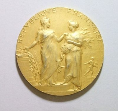 法国1900年前后女神玛丽安娜高浮雕精制大镀金银章带原盒42MM37克 - 法国1900年前后女神玛丽安娜高浮雕精制大镀金银章带原盒42MM37克