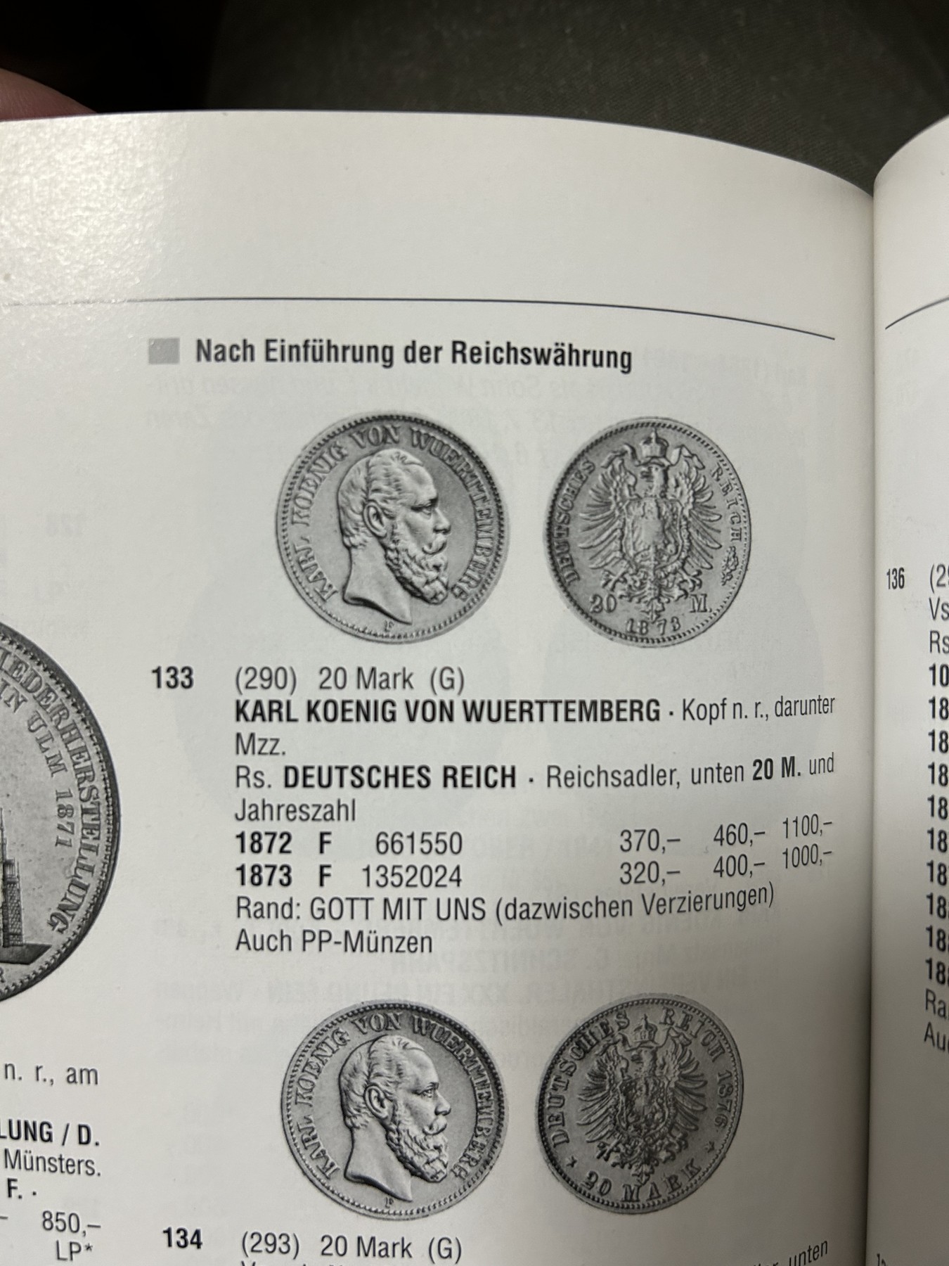 万国钱币拍卖第023期（金辉银韵之夜） NGC MS64 1872年德国符腾堡短翅流通20马克金币 同样两年发行的品种，其中1872只发行了66万枚，实物类镜面质感，品相非常到位的一枚短翅金马克。（有鼓盒现象，如需换盒可免费代劳）
