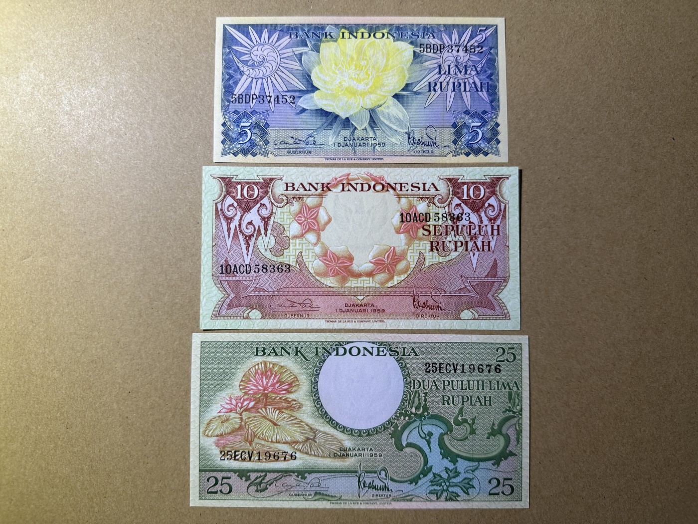 《张总收藏》145期-外币特别精品场 印度尼西亚5、10、25盾3张 UNC 1959年版
