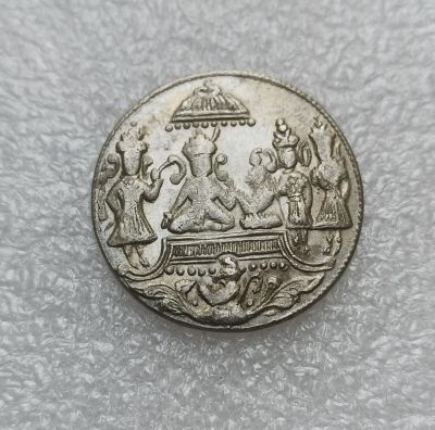 瓶子🏺第136期拍卖会 - 印度 1900年左右庙宇银质代币