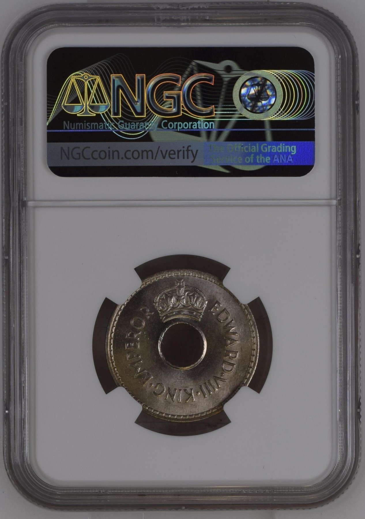 长老汇龙年精选第四场 1936 斐济爱德华八世1便士中孔镍币，NGC MS66分，亚军分，更高分仅有5枚。独年份，爱八当年逊位，发行量非常少。非后铸。