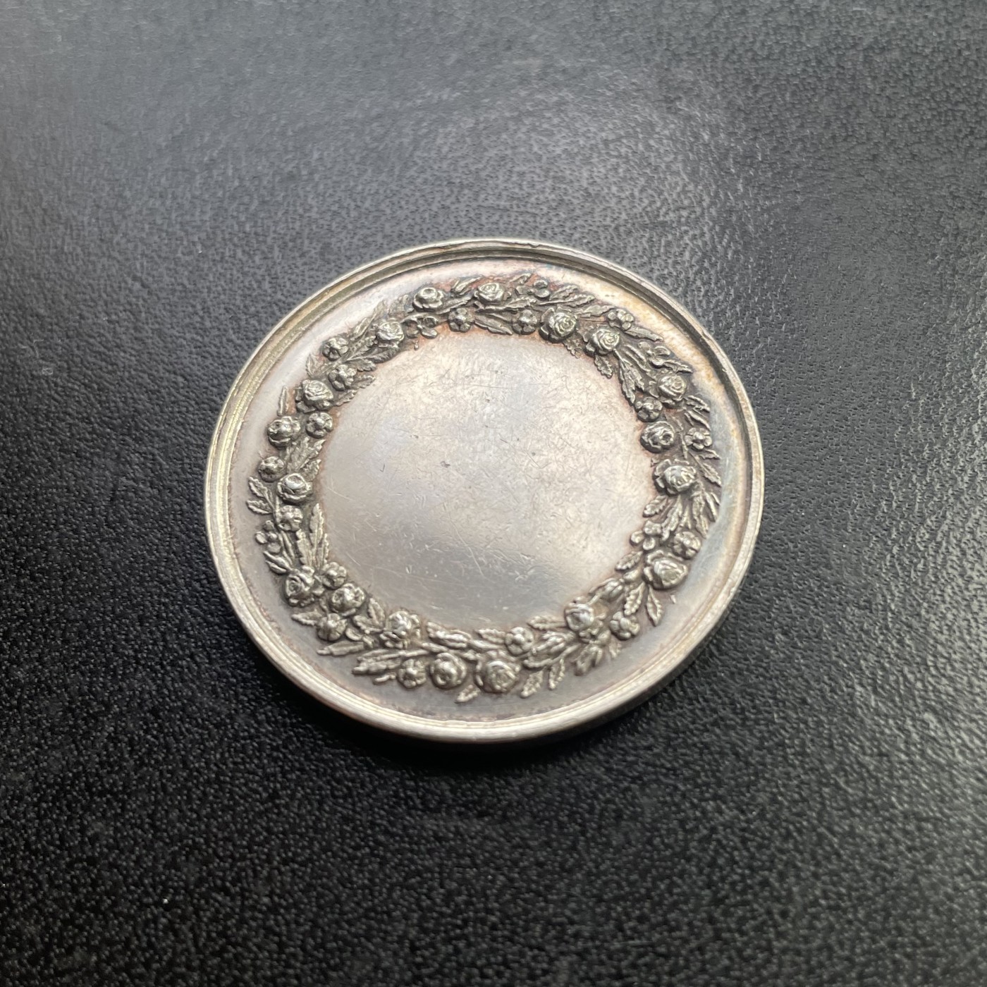 「木头集藏」章牌专场-第40期 法国婚礼银章  直径：32mm，13.7g，边铭：蜜蜂 ARGENT（1860-1879年）