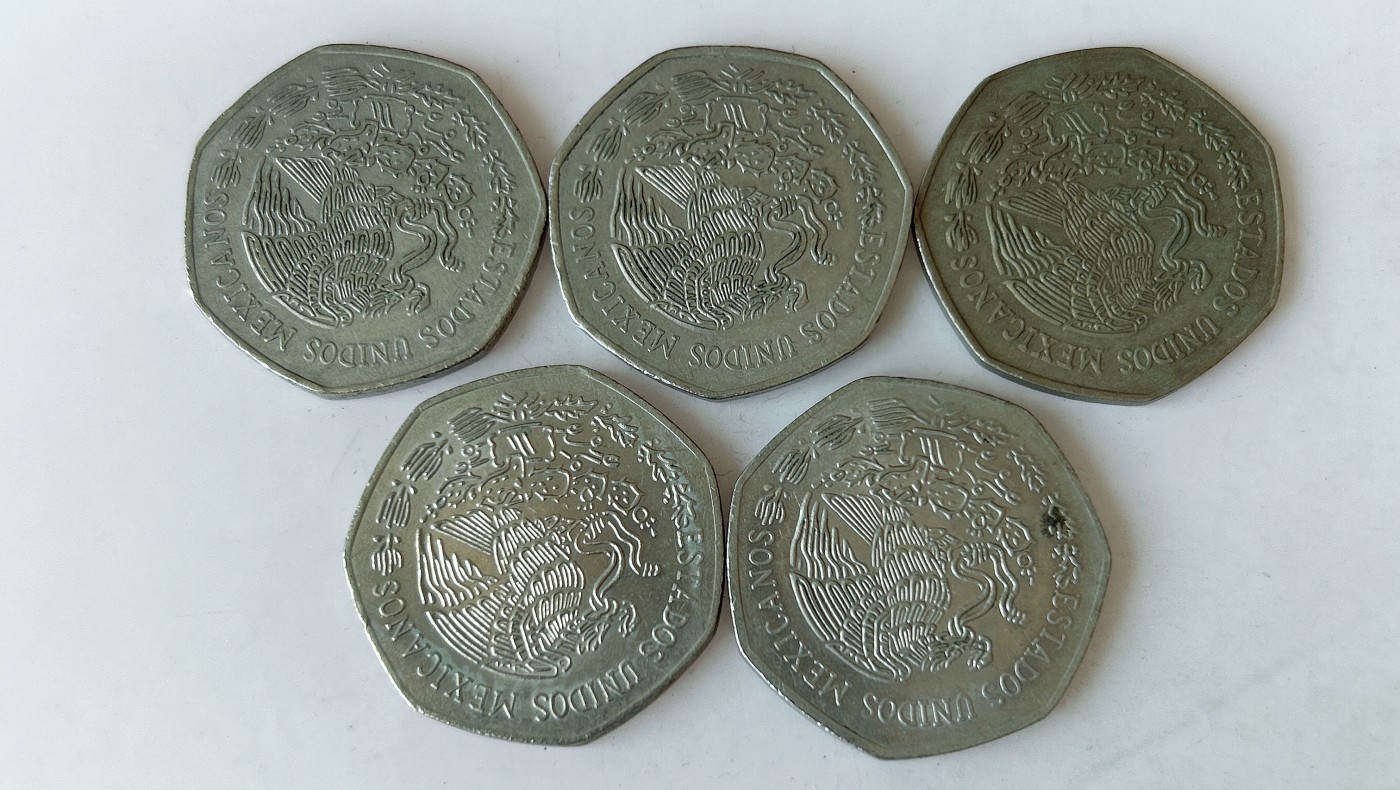 第一海外回流一元起拍收藏 散币专场 第80期 墨西哥1比索大币 5枚