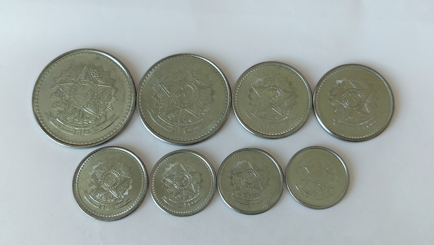 第一海外回流一元起拍收藏 散币专场 第81期 巴西硬币8枚