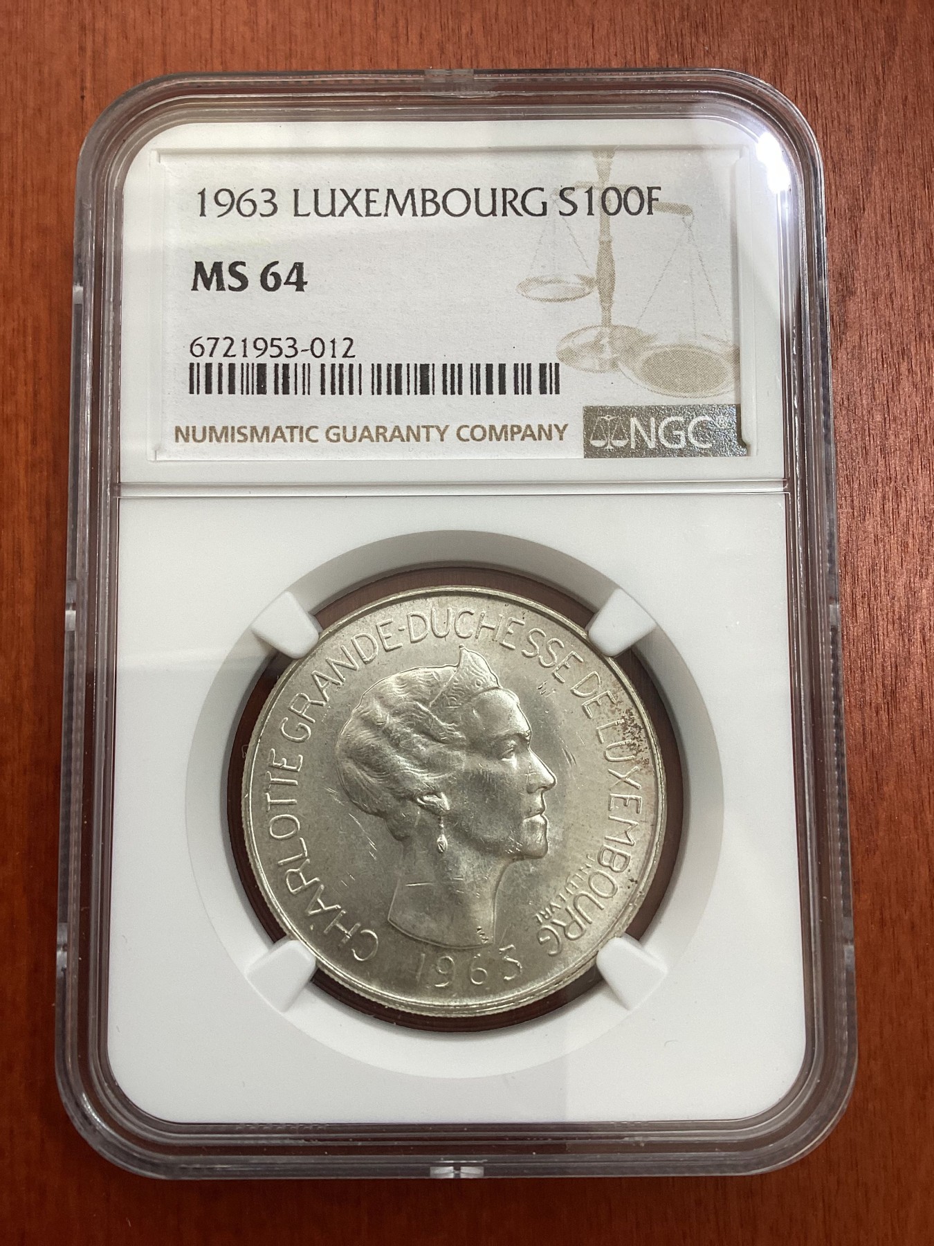 长老汇龙年精选第四场 1963 卢森堡夏洛特女大公100法郎银币，NGC MS64分，更高分15枚