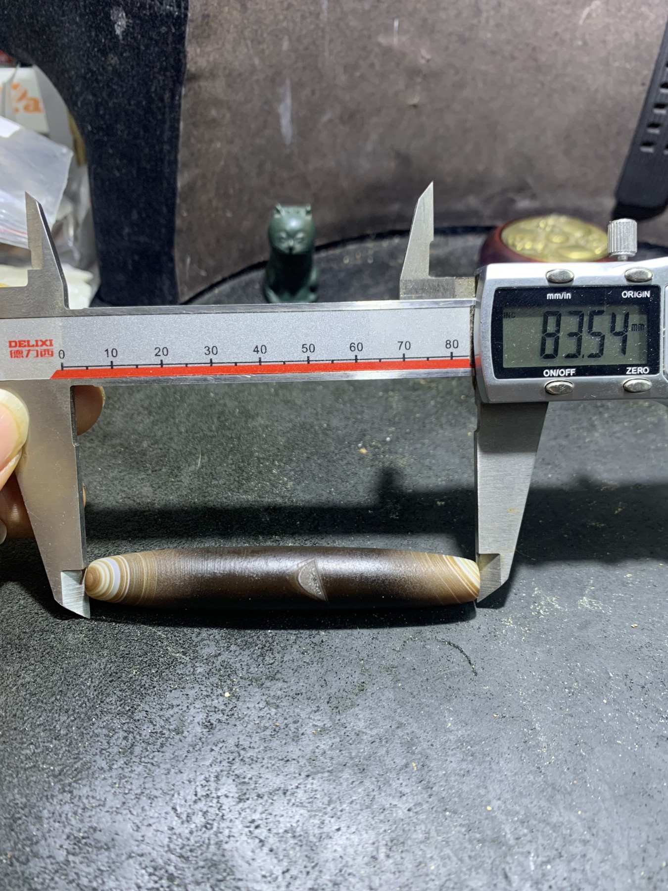 精品风化纹药师玛瑙天珠形桶珠一颗！