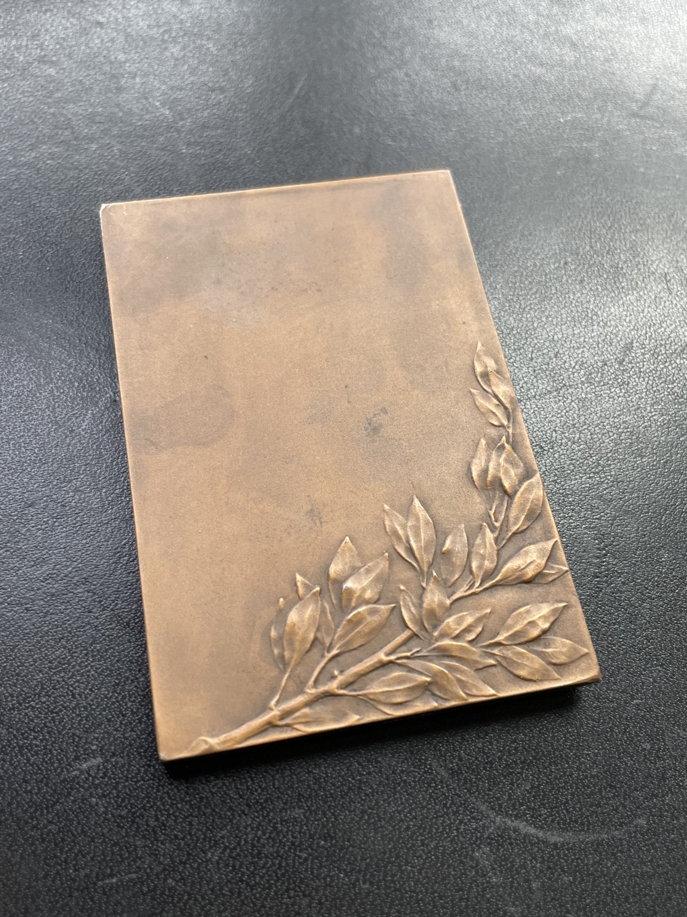 「木头集藏」章牌专场-第40期 法国自由帽玛丽安娜大铜章  尺寸：50×73 mm，102g，边铭：丰饶角 BRONZE