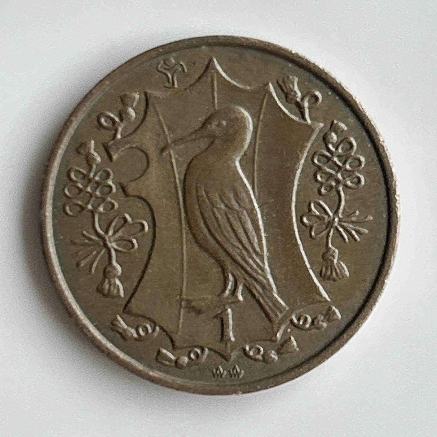 海外回流1元起拍小铺 各国钱币散币场 第10期 马恩岛1985年1便士 鸟