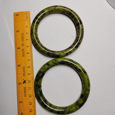 星月云阁美玉专场第1拍 - 花玉手镯一对