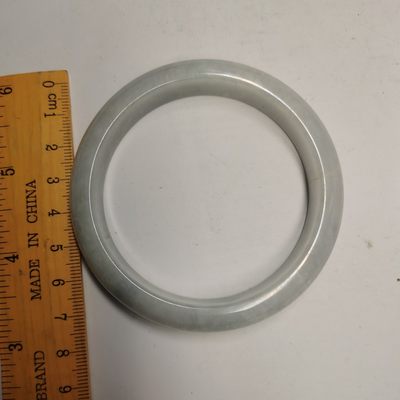 星月云阁美玉专场第1拍 - 翡翠手镯纹裂