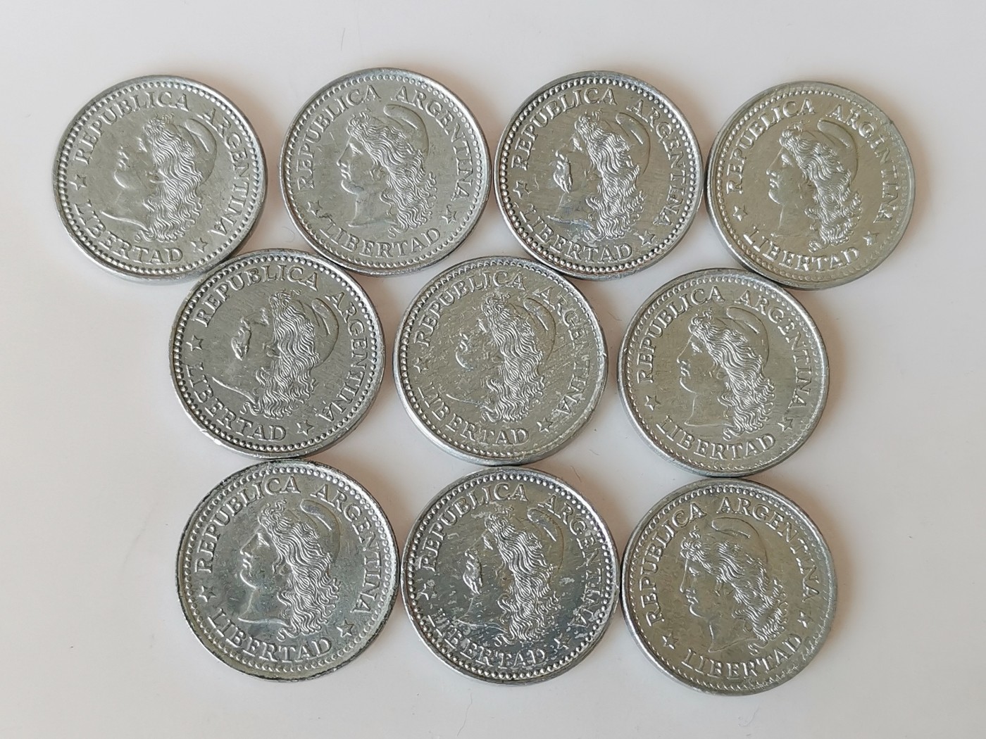 第一海外回流一元起拍收藏 散币专场 第81期 阿根廷70年代1分铝币 10枚