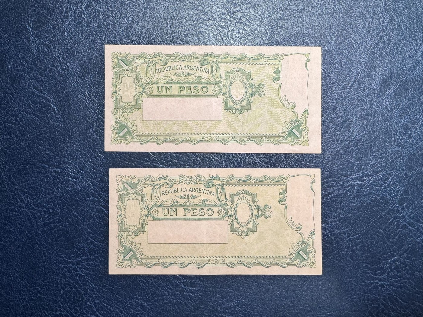收藏联盟Quantum Auction 第338期拍卖  阿根廷1947年1比索一对 非全新 品相如图 不同序列 