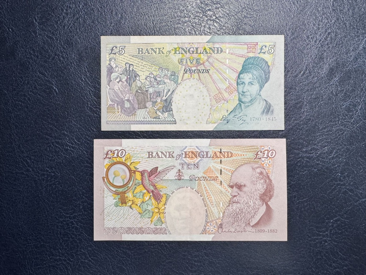收藏联盟Quantum Auction 第338期拍卖  英国2000-02年版5和10镑 品相分别为UNC-和XF+