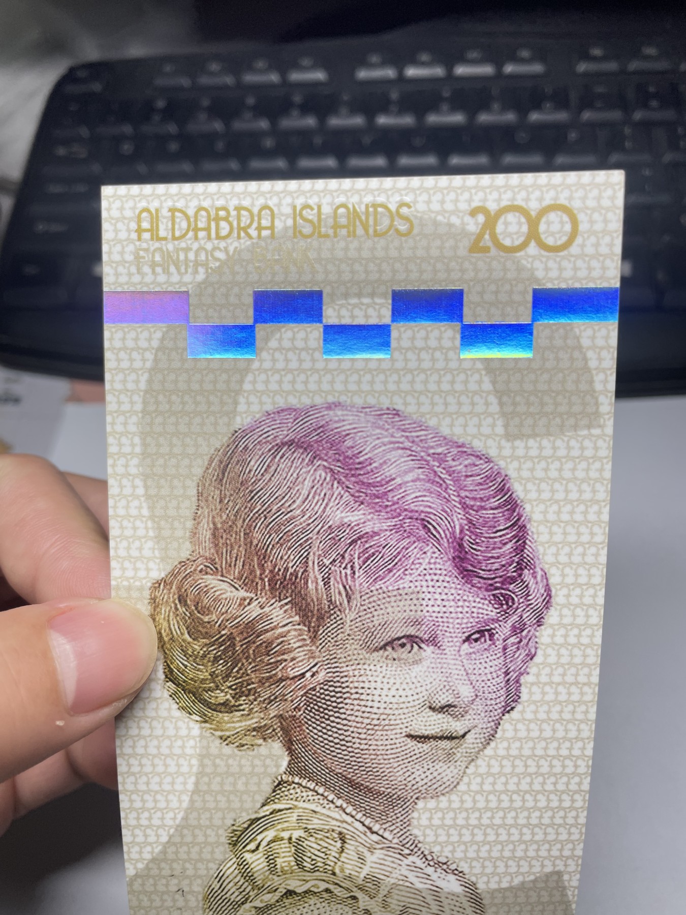 2024年集古藏今外币拍卖第四期-第8场—（总第38拍） 全新阿尔达布拉群岛200元