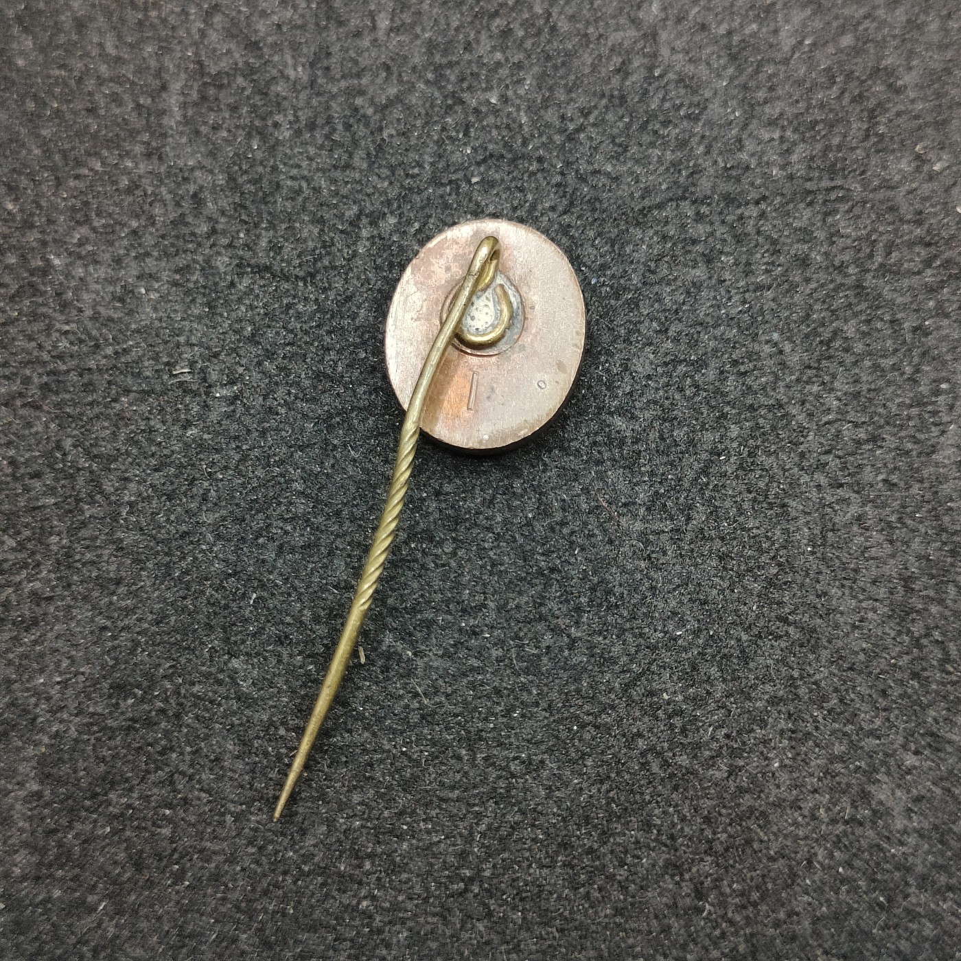 全场0元起拍 第148期 咸鱼国勋章拍卖专场 4月17日（周三）下午6：00开始 东德社会统一党党徽