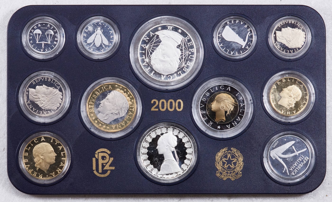 S&S Numismatic世界钱币-拍卖 第115期  意大利2000年12枚套币 精制 官方卡币  含2枚11+14.6克835银币