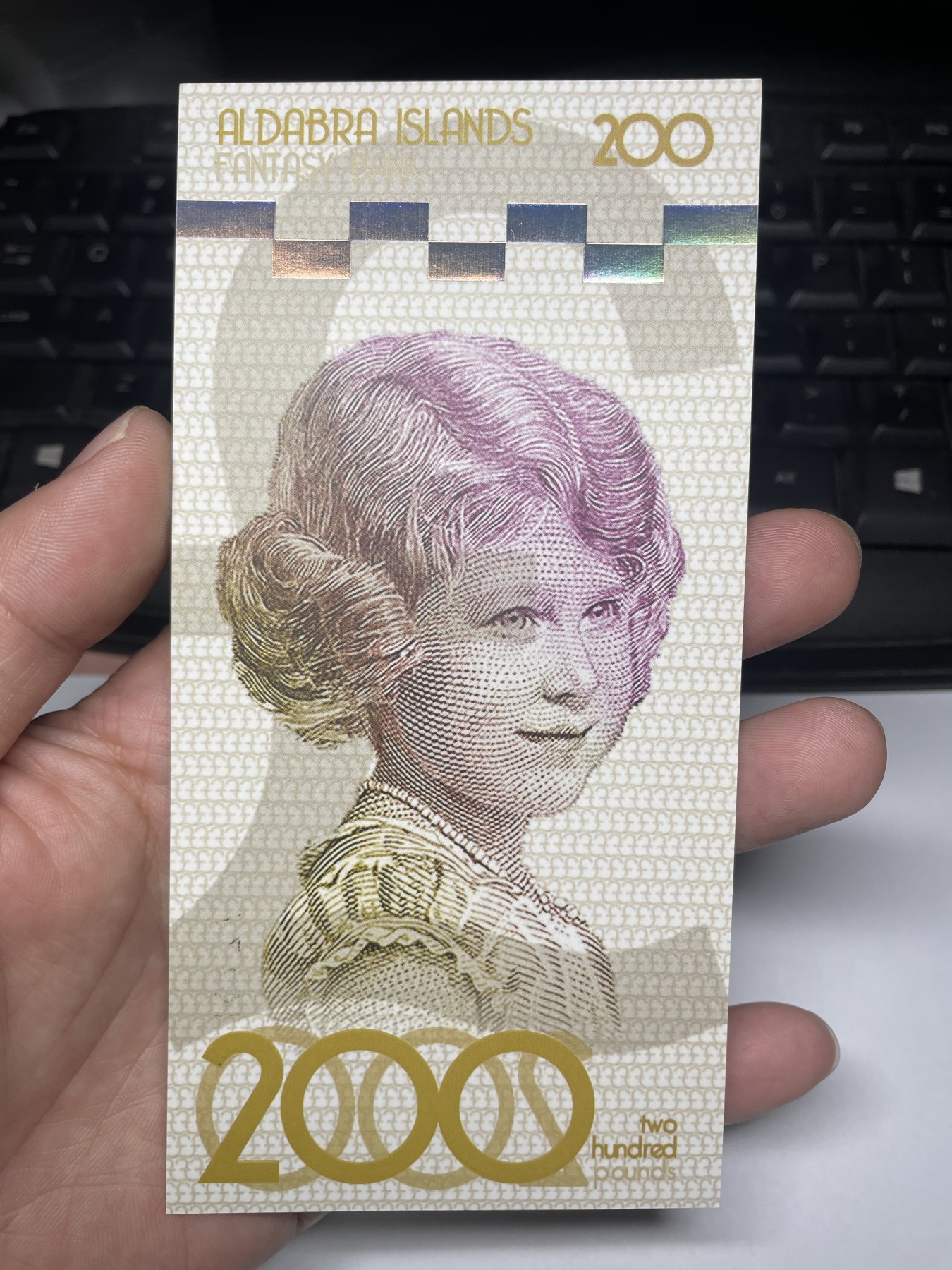 2024年集古藏今外币拍卖第四期-第8场—（总第38拍） 全新阿尔达布拉群岛200元