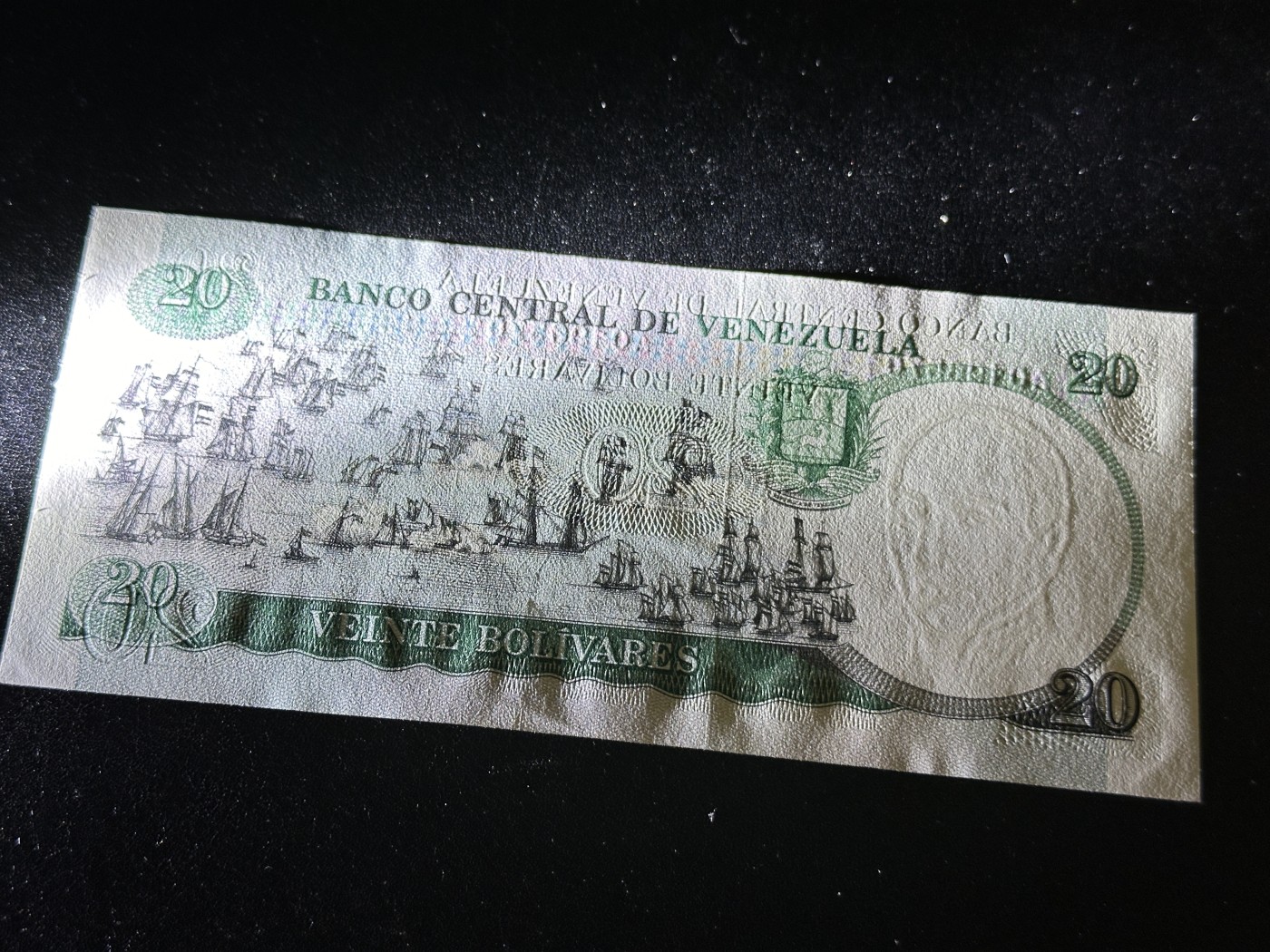 外钞收藏家》第三百七十二期 委内瑞拉20波立维纳尔 纪念钞 全新UNC A冠