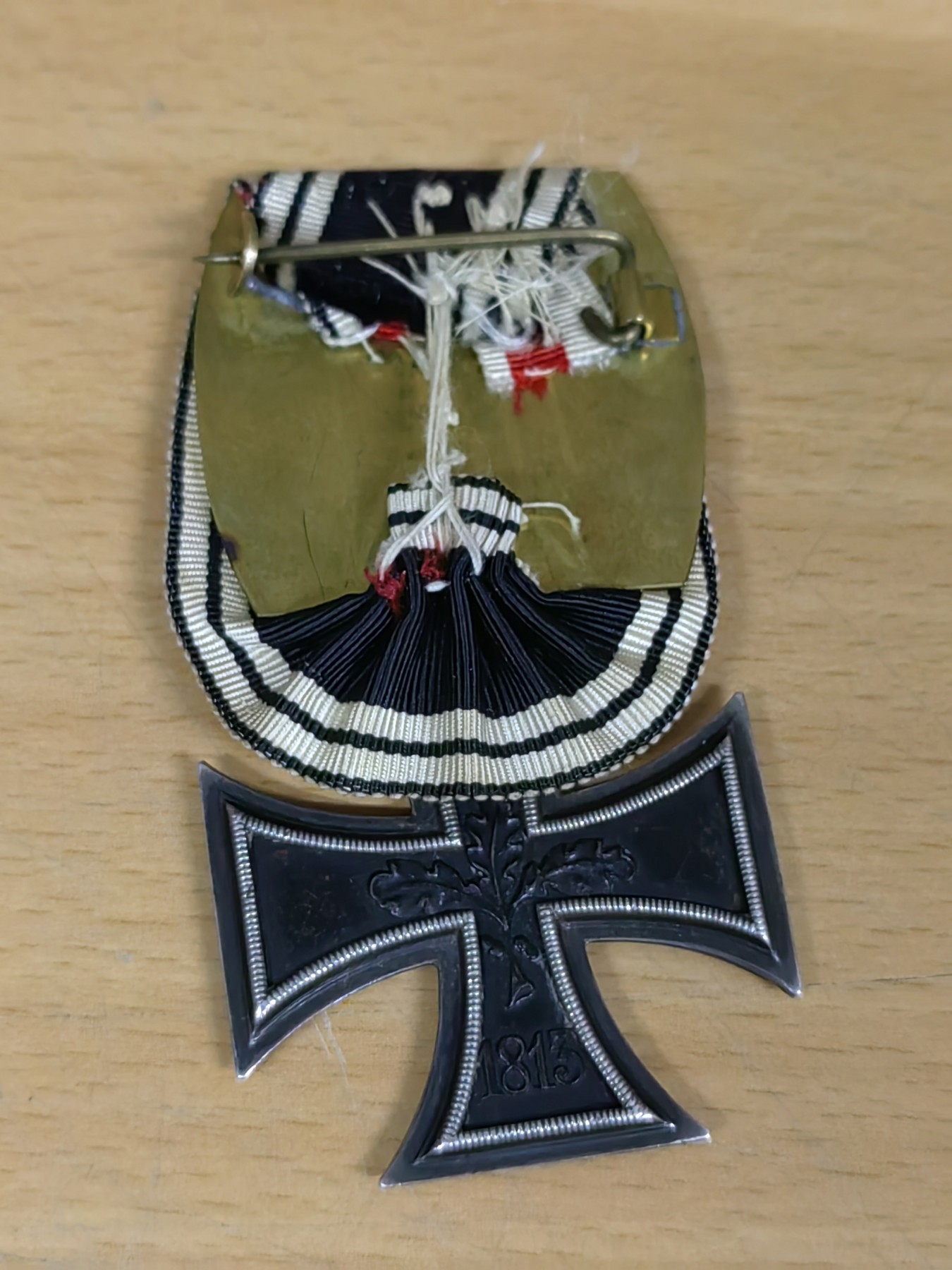 卡尔第四期小拍 德国一战二级铁十字礼服挂，v标