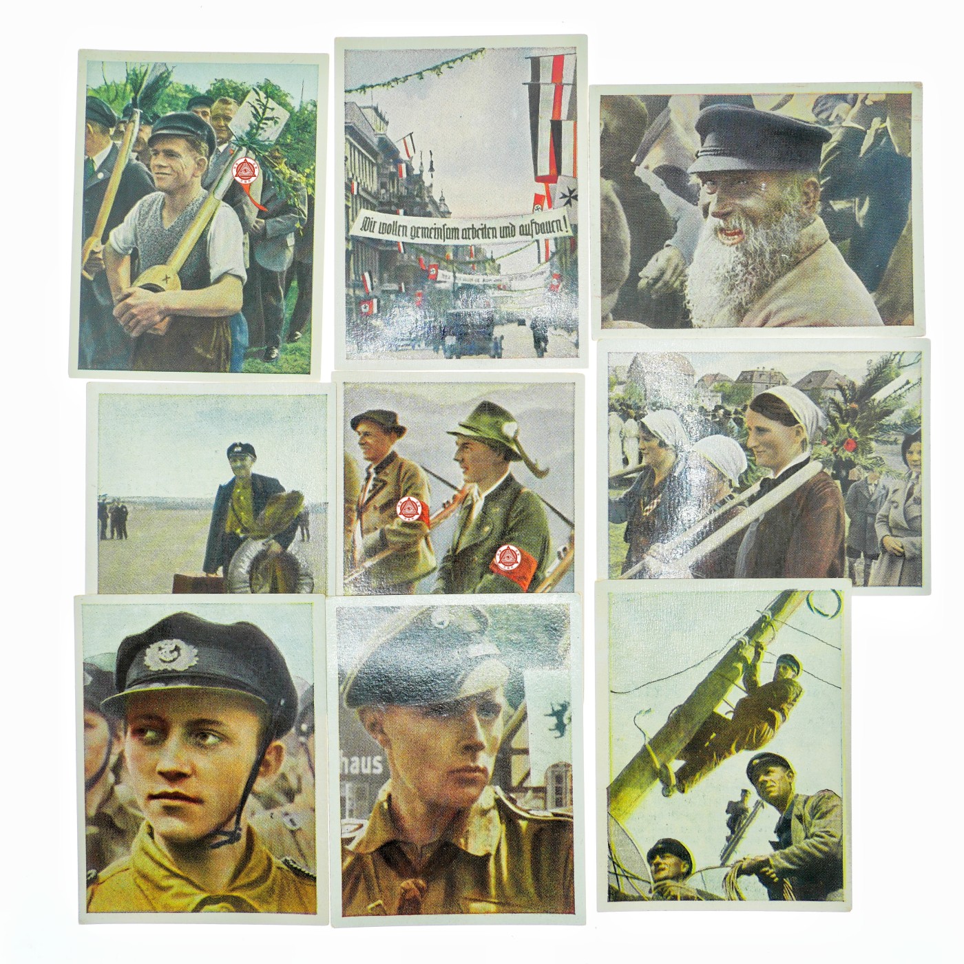 勋章奖章交易所4月20日拍卖 德三烟卡一组