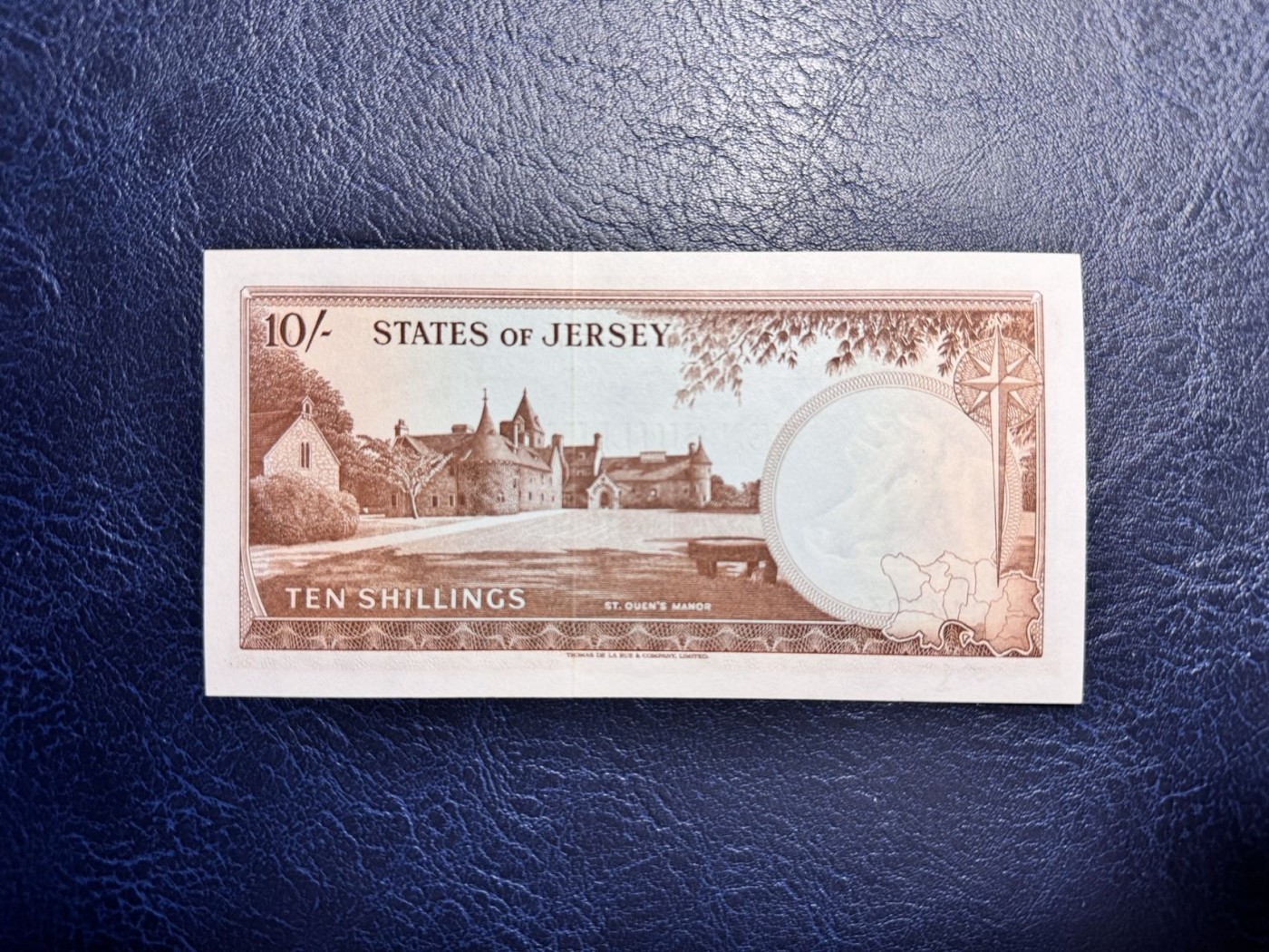 收藏联盟Quantum Auction 第338期拍卖  泽西岛1963年10先令 品相UNC-  潮斑 戎装女王