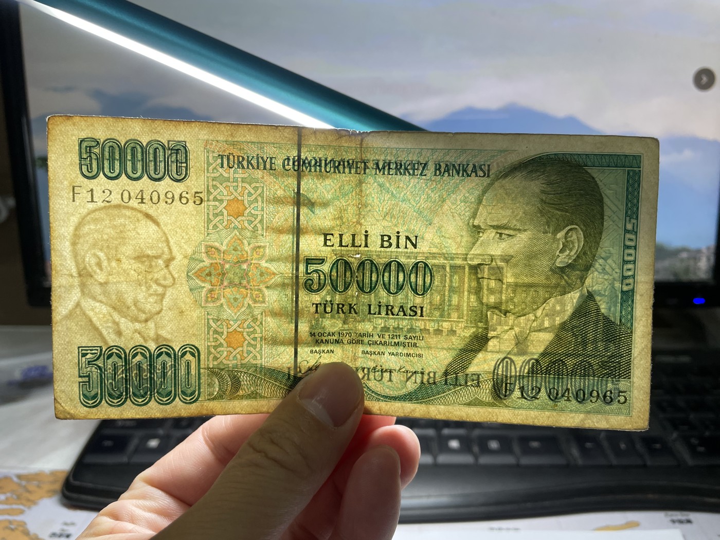 2024年集古藏今外币拍卖第四期-第9场—（总第39拍） 土耳其20000、50000里拉