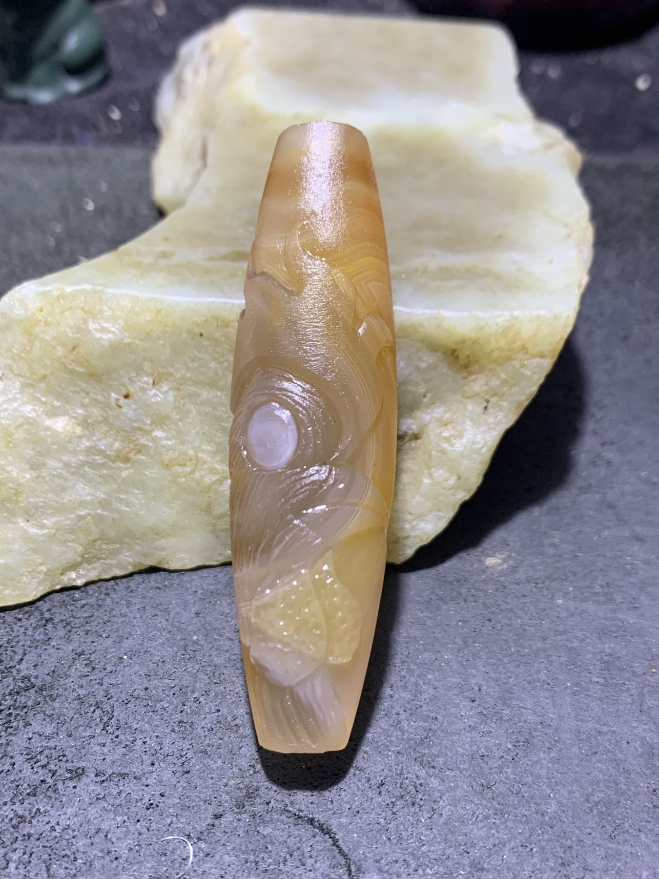 精美亚光高玉化巴西玛瑙手工俏色巧雕雄鸡吊坠（把件）一个！