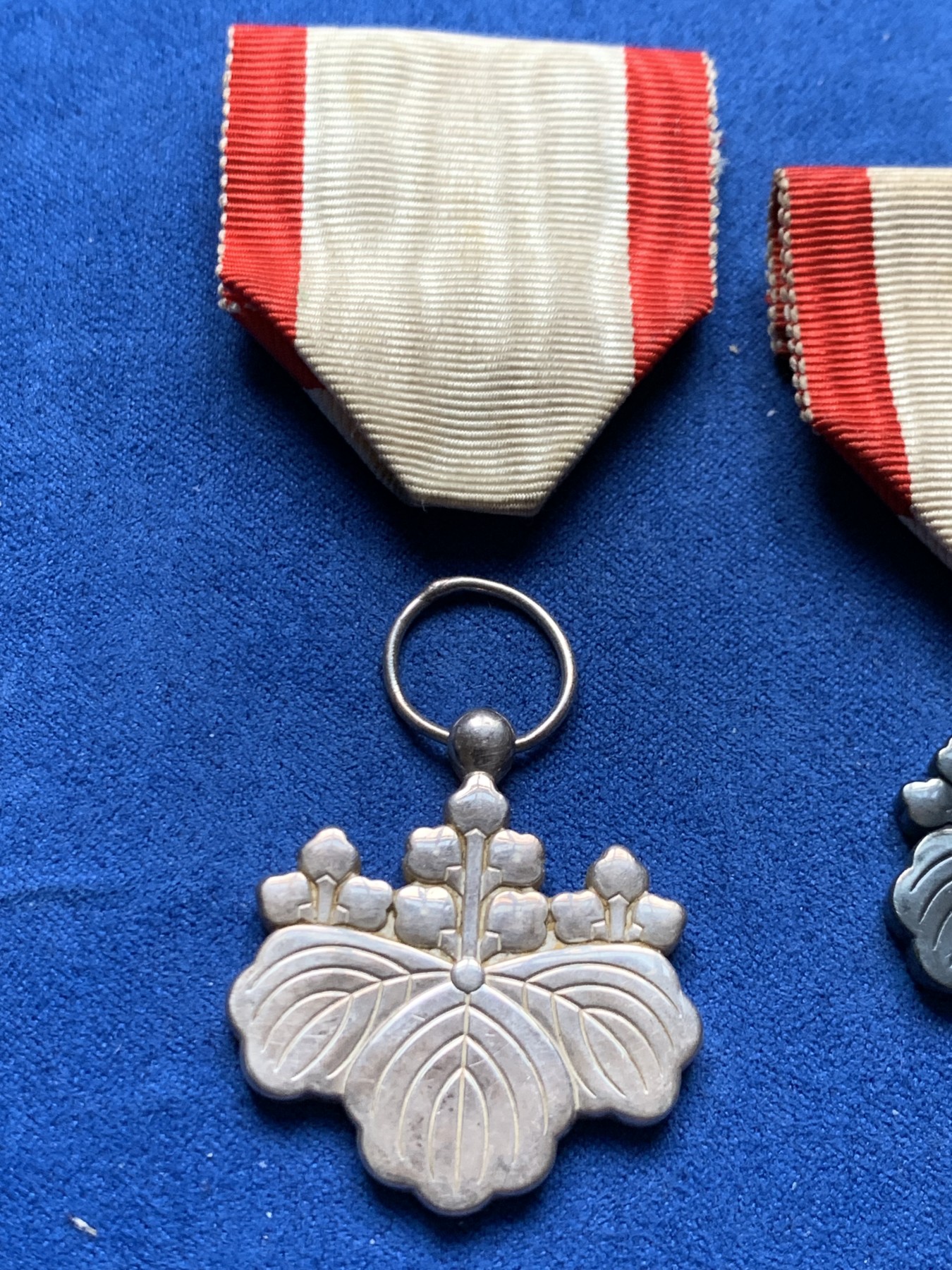 《竞宝斋》第259场-周日，周一 2场连拍 (全场包邮) 两枚一组 日本桐叶章