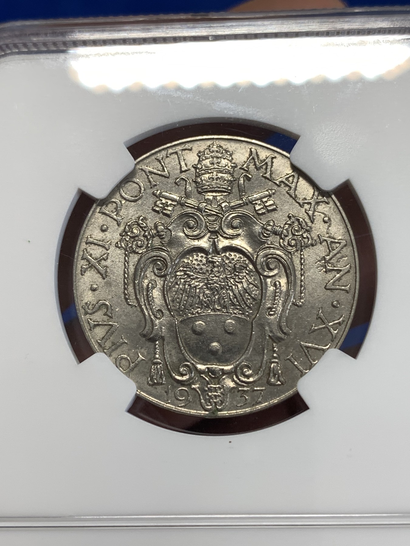 《竞宝斋》第259场-周日，周一 2场连拍 (全场包邮) NGC MS62 梵蒂冈 1937年 扛羊2里拉 经典设计 细节好