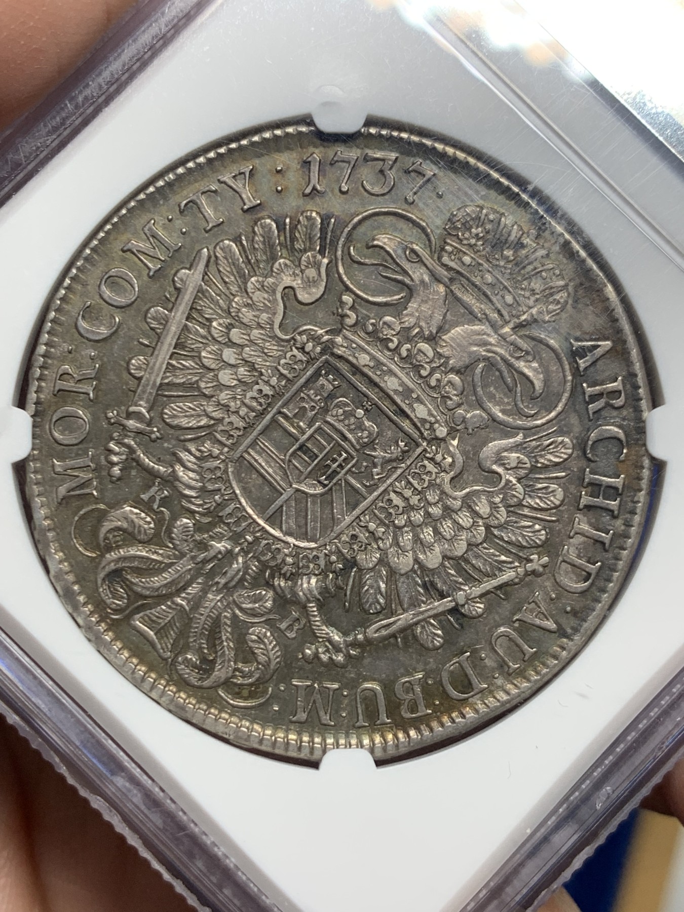 《竞宝斋》第259场-周日，周一 2场连拍 (全场包邮) NGC AU58 1737年 神圣罗马帝国匈牙利卡尔六世泰勒银币 老包浆有彩