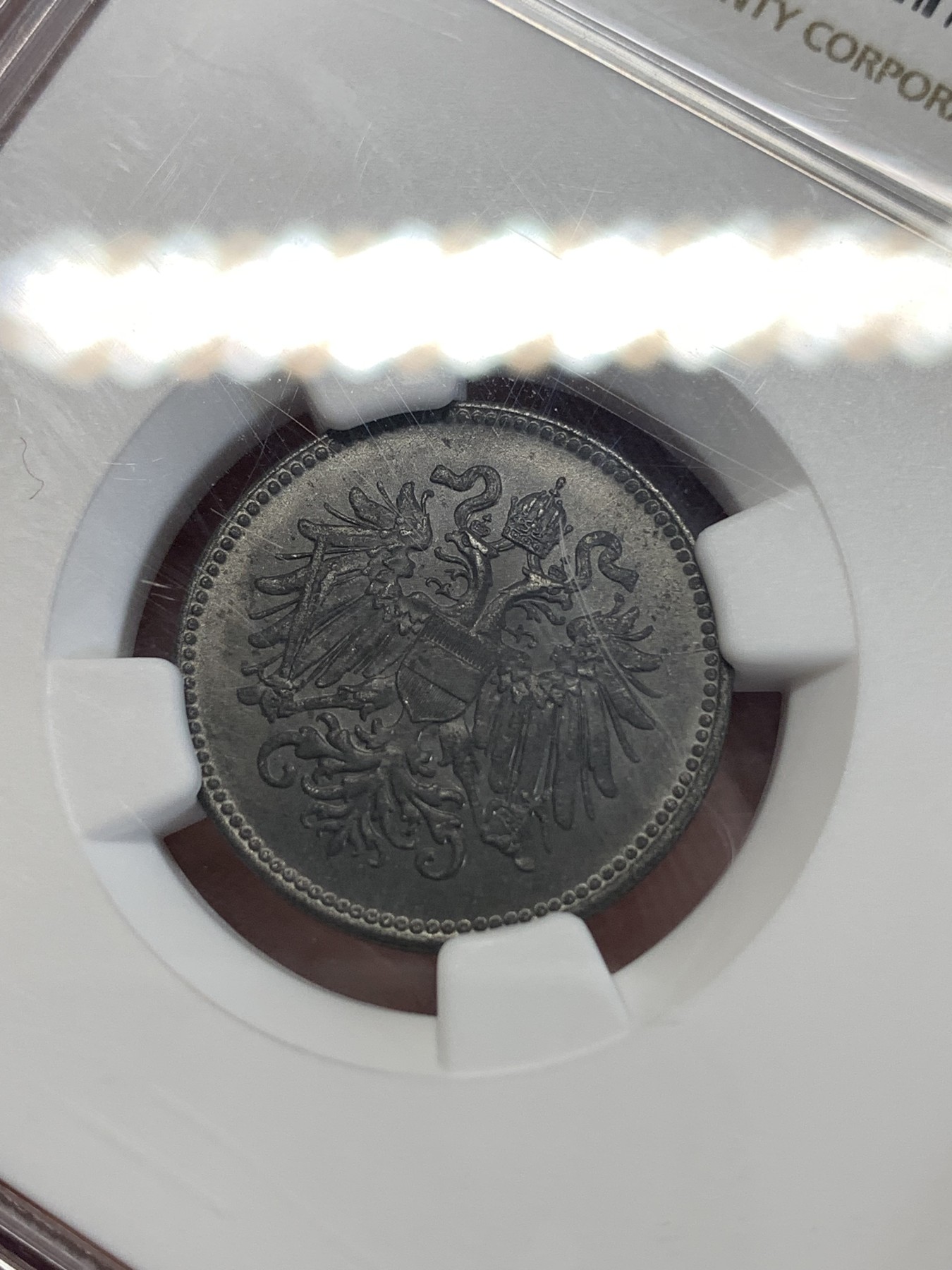 《竞宝斋》第259场-周日，周一 2场连拍 (全场包邮) 冠军分 NGC MS64 奥匈帝国奥地利1918年双头鹰20赫勒铁币