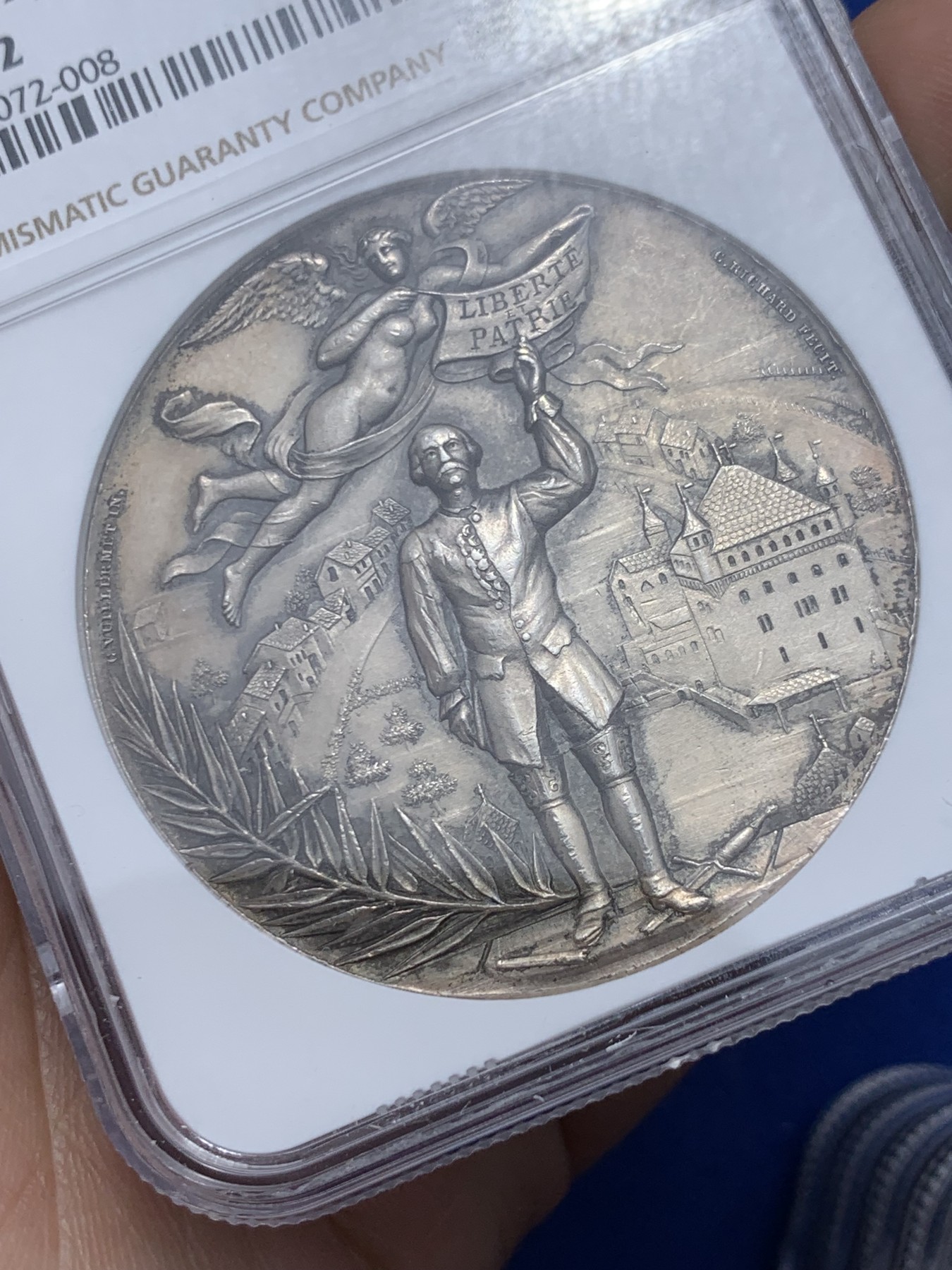 《竞宝斋》第259场-周日，周一 2场连拍 (全场包邮) NGC MS62 1894年瑞士洛桑射击节飞天女神双头鹰大银章 磨砂精铸 稀少品种 设计精美大气 非常吸引人