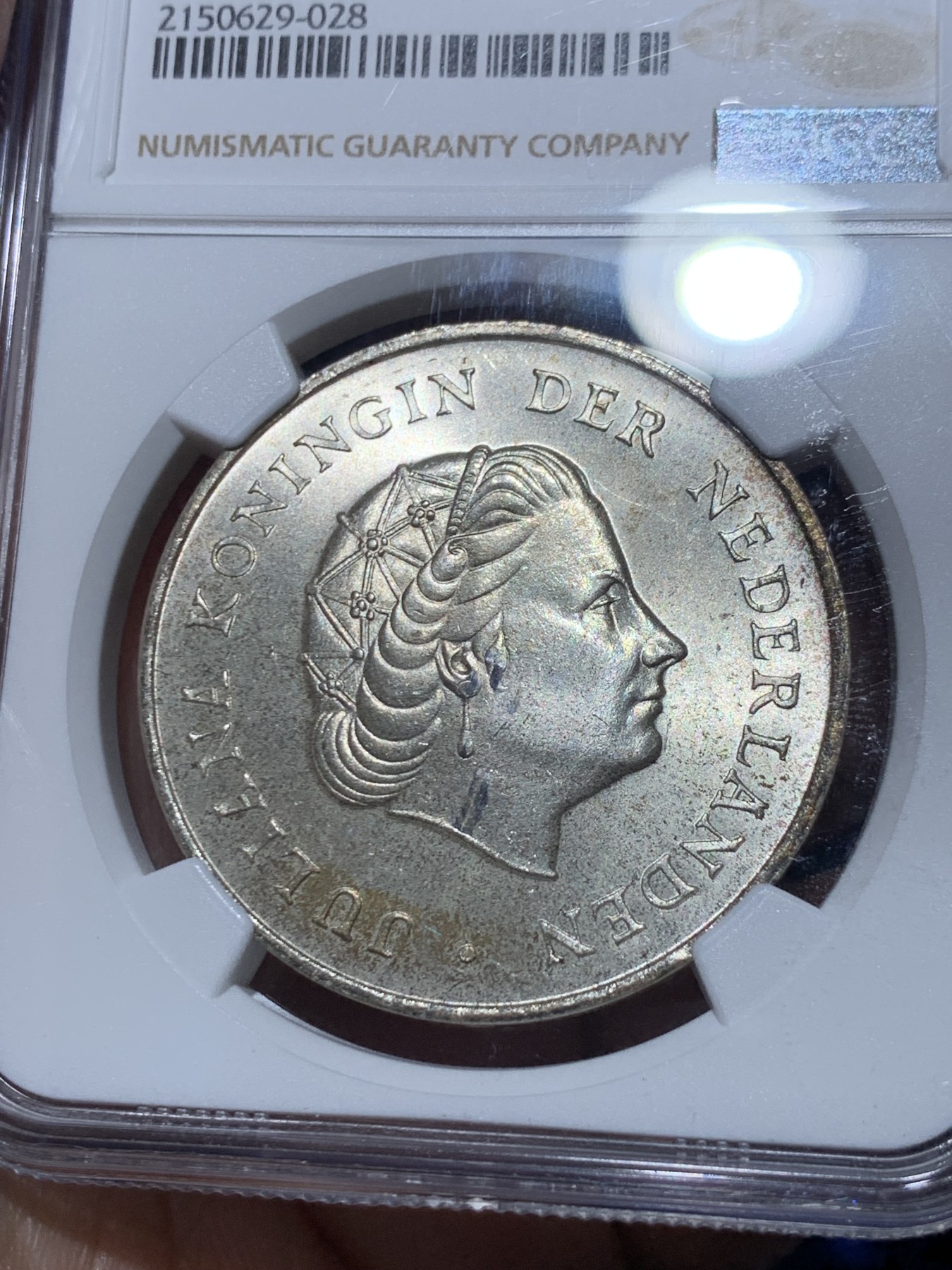 《竞宝斋》第259场-周日，周一 2场连拍 (全场包邮) NGC UNC 荷属安的列斯1964年朱莉安娜女王2.5盾大银币