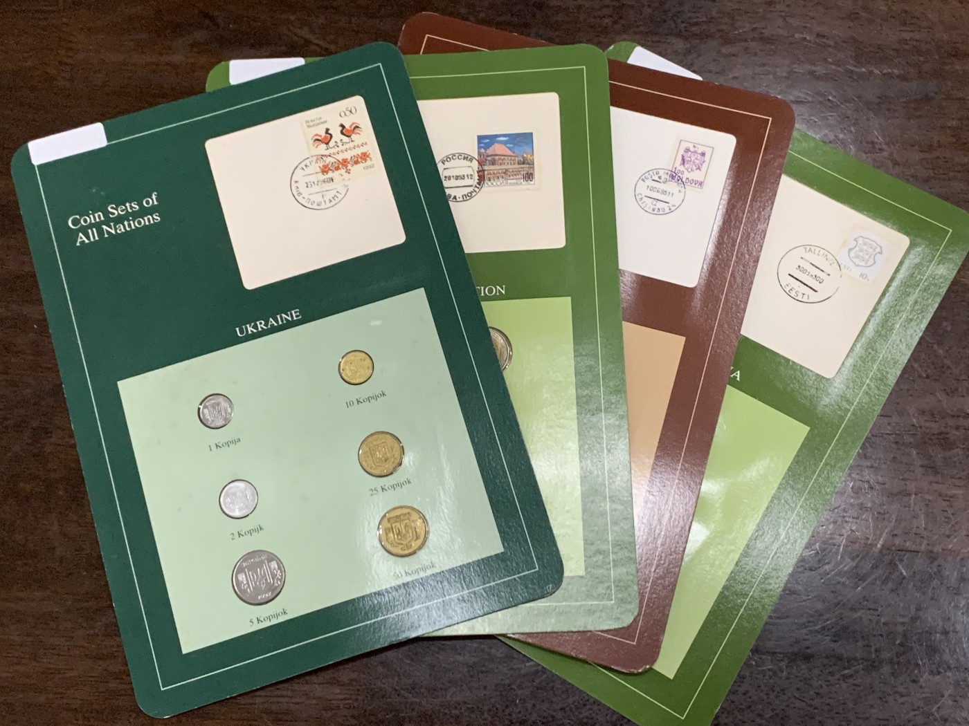 《竞宝斋》第259场-周日，周一 2场连拍 (全场包邮) 4本一起 富兰克林 东欧四国 俄罗斯+乌克兰+摩尔多瓦+爱沙尼亚富兰克林 图片为准 细节见图