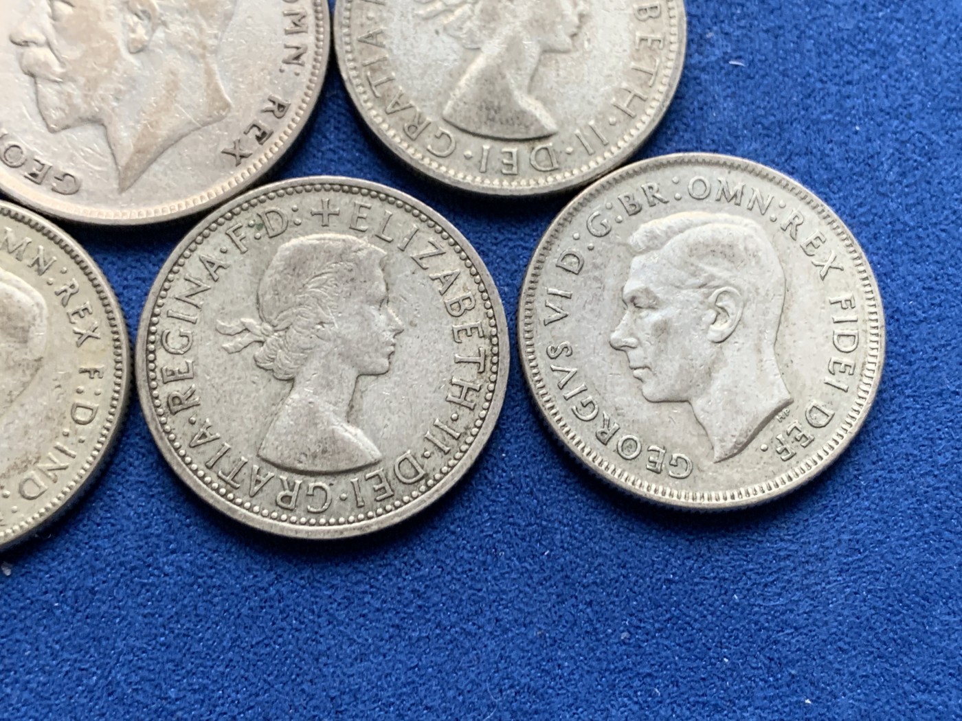 《竞宝斋》第259场-周日，周一 2场连拍 (全场包邮) 5枚一组 澳大利亚Florin 4枚+1928乔五半克朗1枚 银价暴涨