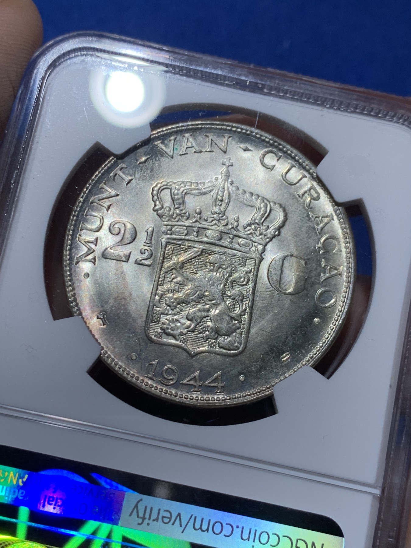 《竞宝斋》第259场-周日，周一 2场连拍 (全场包邮) NGC MS63 荷属库拉索1944D威廉明娜2.5盾大银币