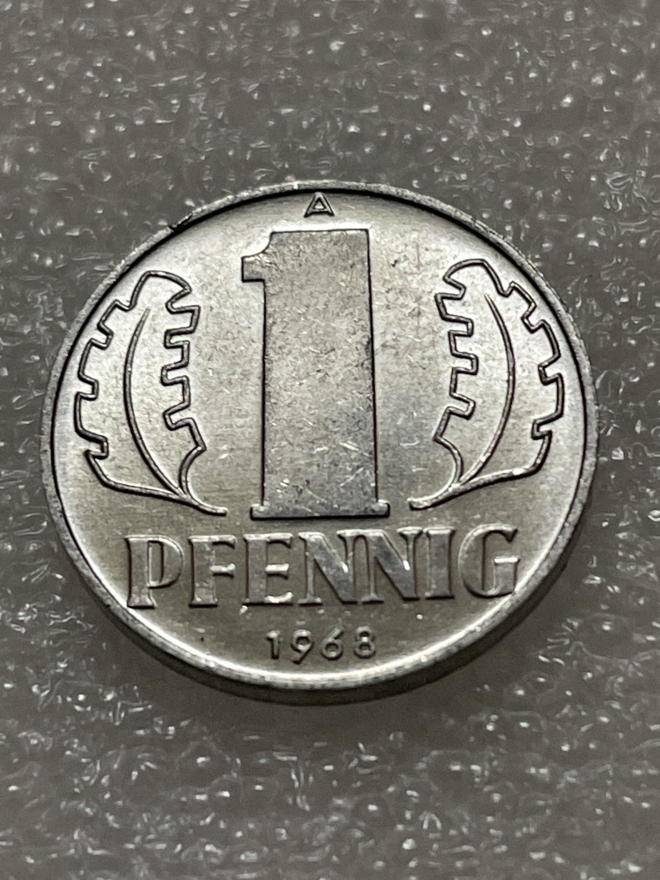 神仙姐姐散币好品专场第三十期（无佣金满邮自动发出 1968 年东德 1 盆尼