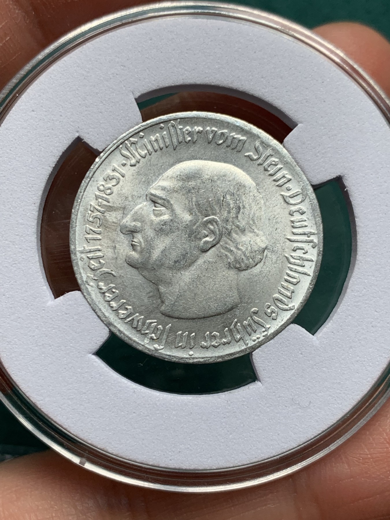 《竞宝斋》第259场-周日，周一 2场连拍 (全场包邮) 德紧 威斯特法伦 1923年 2百万马克 马币 铝质 光度不错