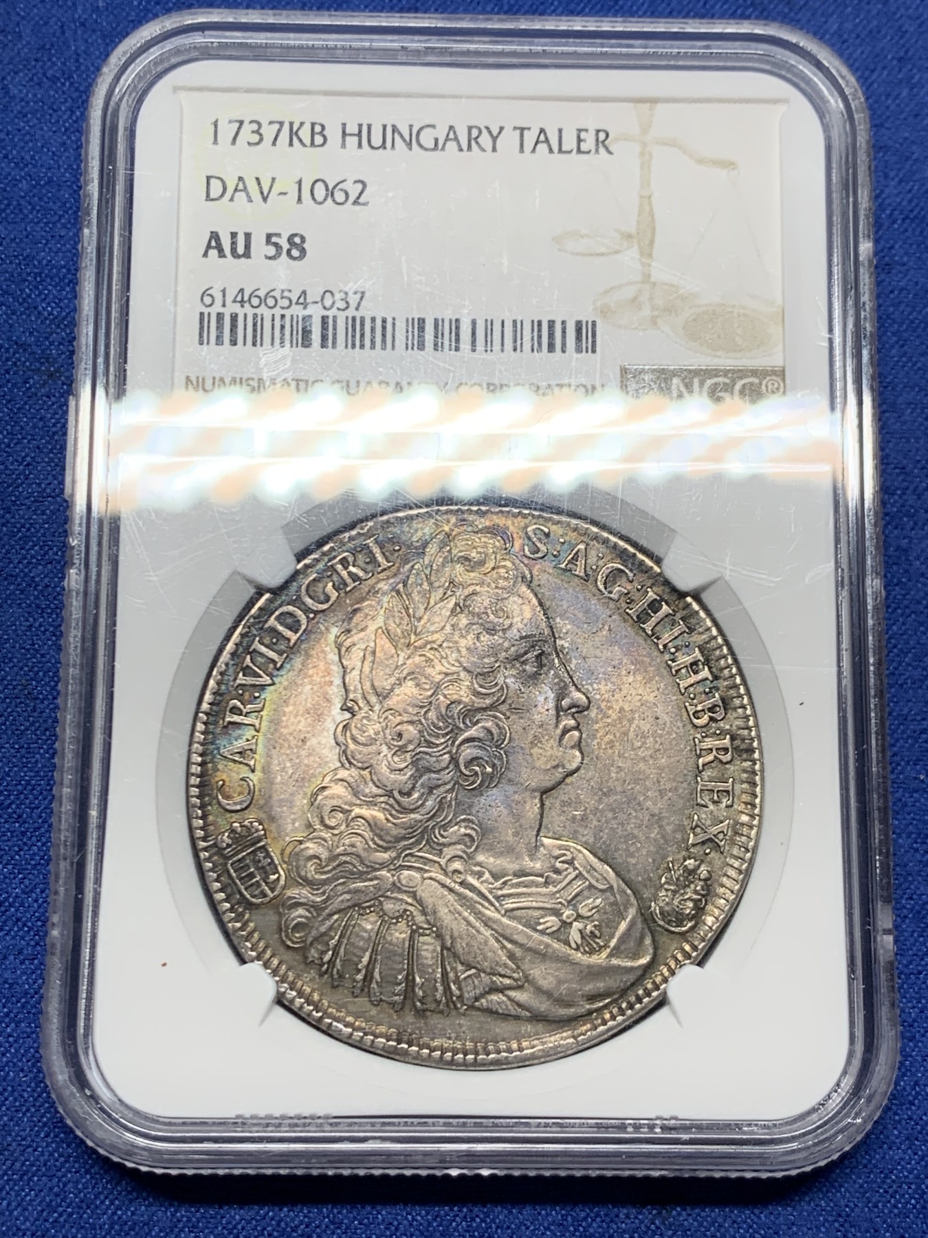 《竞宝斋》第259场-周日，周一 2场连拍 (全场包邮) NGC AU58 1737年 神圣罗马帝国匈牙利卡尔六世泰勒银币 老包浆有彩