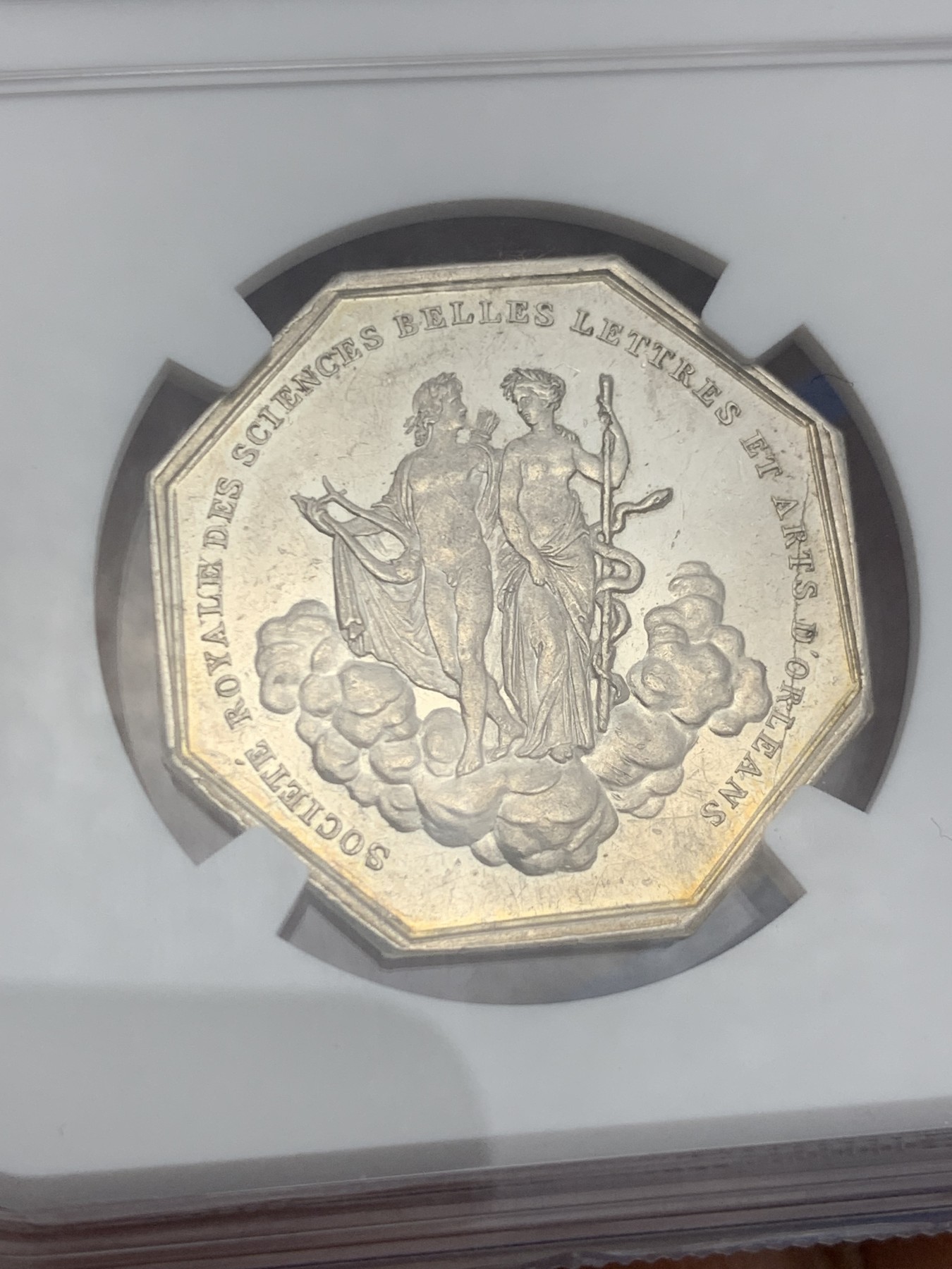 《竞宝斋》第259场-周日，周一 2场连拍 (全场包邮) NGC MS60 法国奥尔良社会八角银质代币 杜伯瓦作品 正面菲利普一世 早期油灯边铭