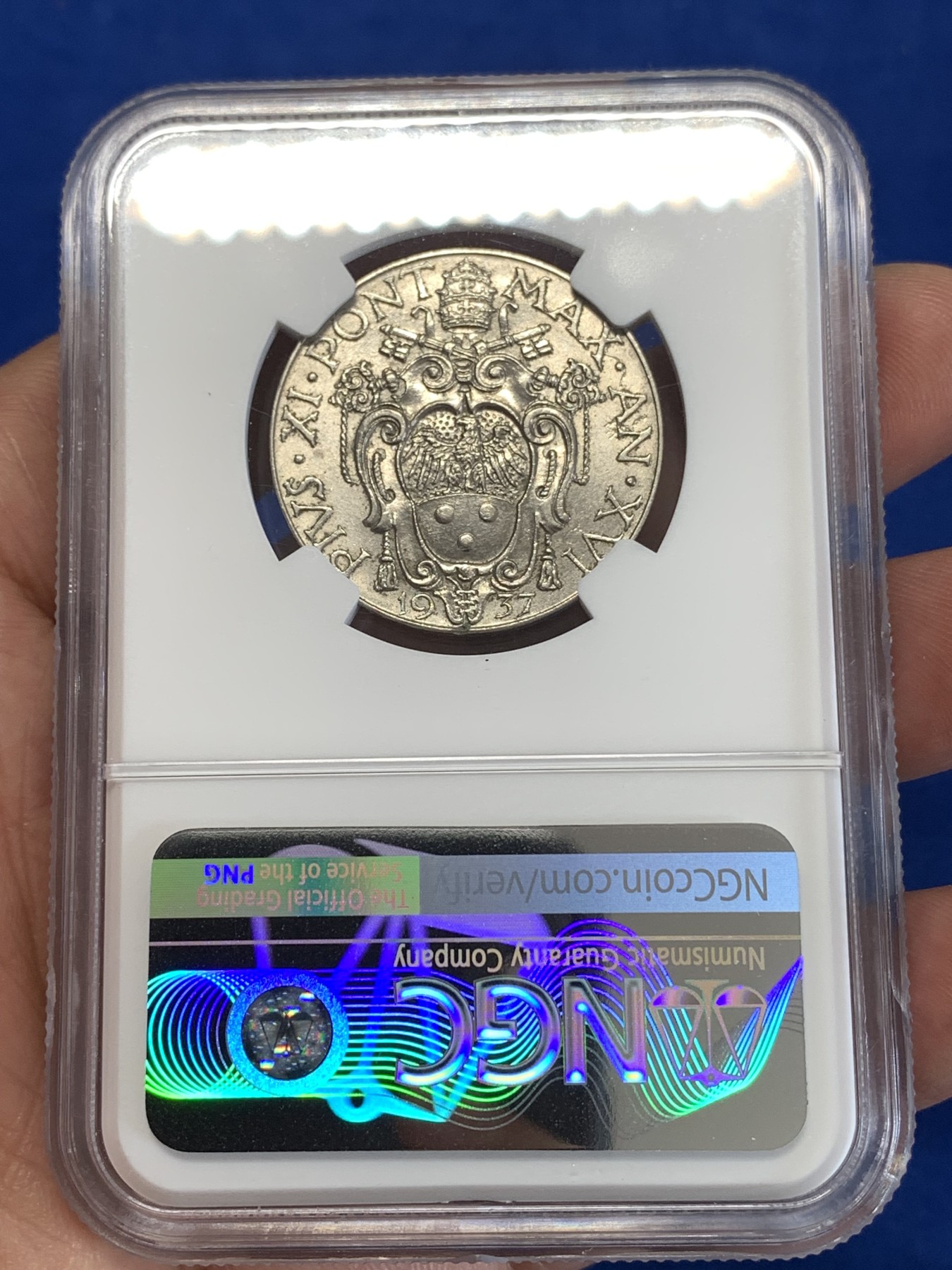 《竞宝斋》第259场-周日，周一 2场连拍 (全场包邮) NGC MS62 梵蒂冈 1937年 扛羊2里拉 经典设计 细节好