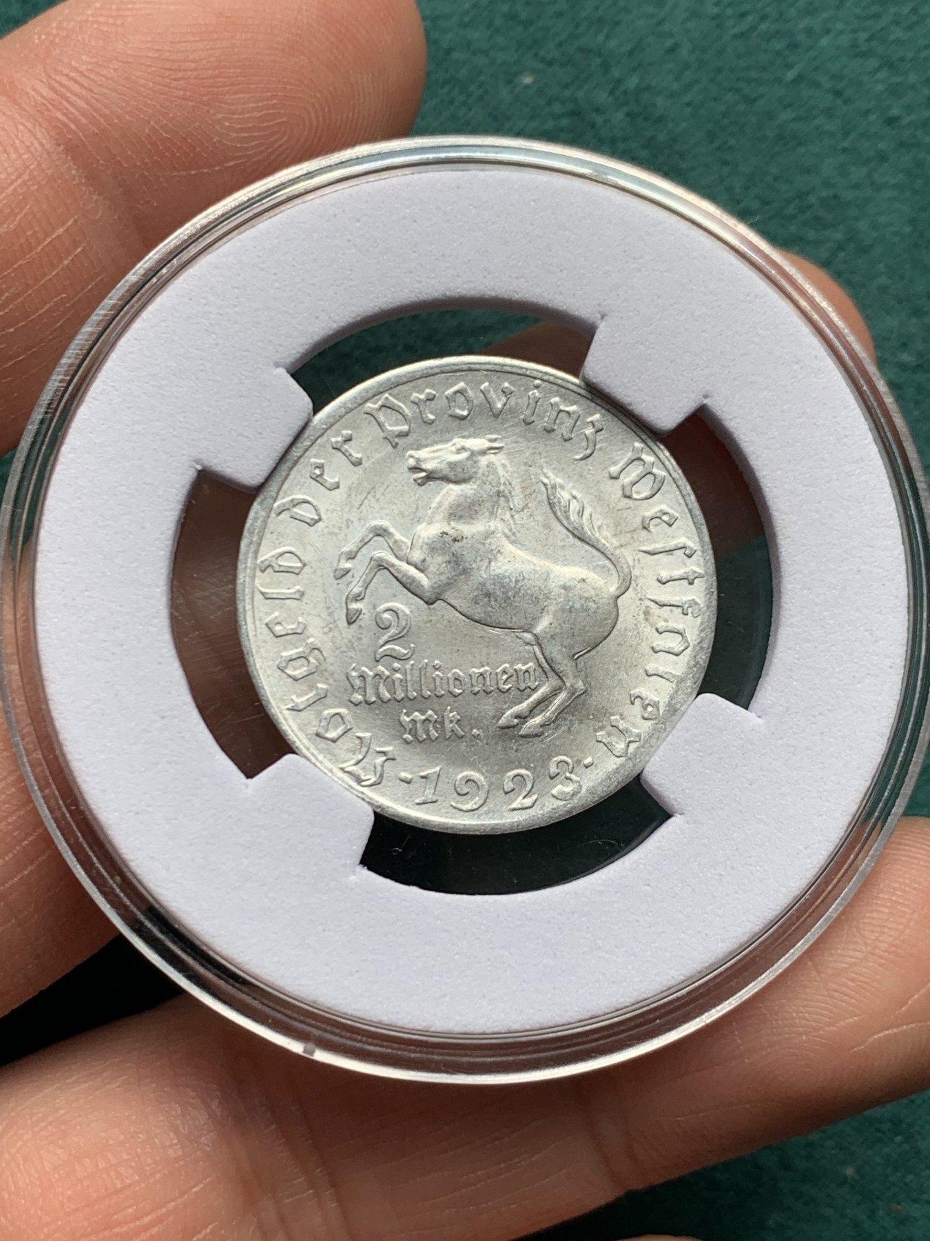 《竞宝斋》第259场-周日，周一 2场连拍 (全场包邮) 德紧 威斯特法伦 1923年 2百万马克 马币 铝质 光度不错