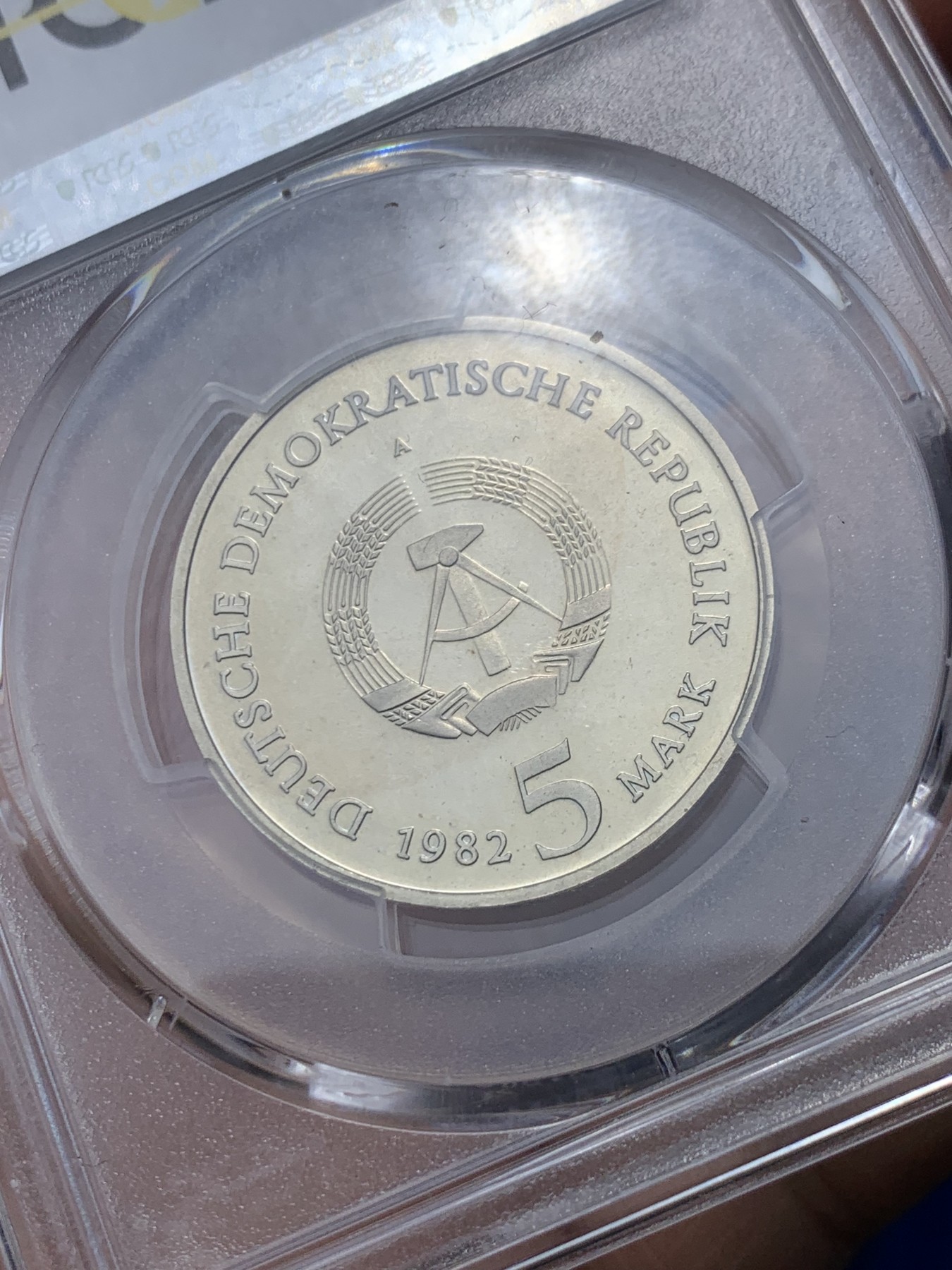 《竞宝斋》第259场-周日，周一 2场连拍 (全场包邮) PCGS PR67DCAM 东德1982年歌德故居精制5马克，东德纪念币精制少见，铸造量仅5500枚