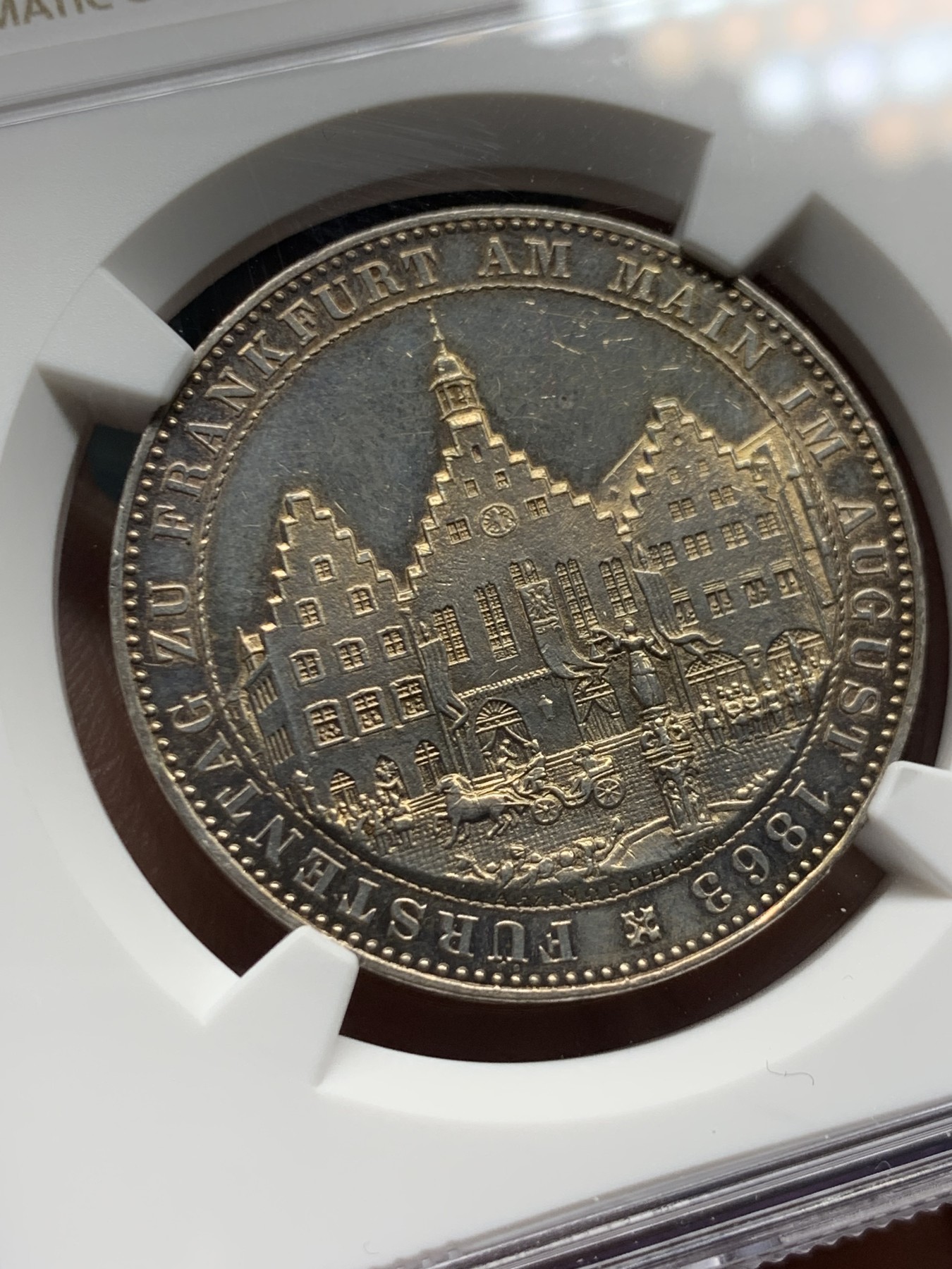 《竞宝斋》第259场-周日，周一 2场连拍 (全场包邮) NGC MS61 德国1863年法兰克福王子会议1泰勒银币