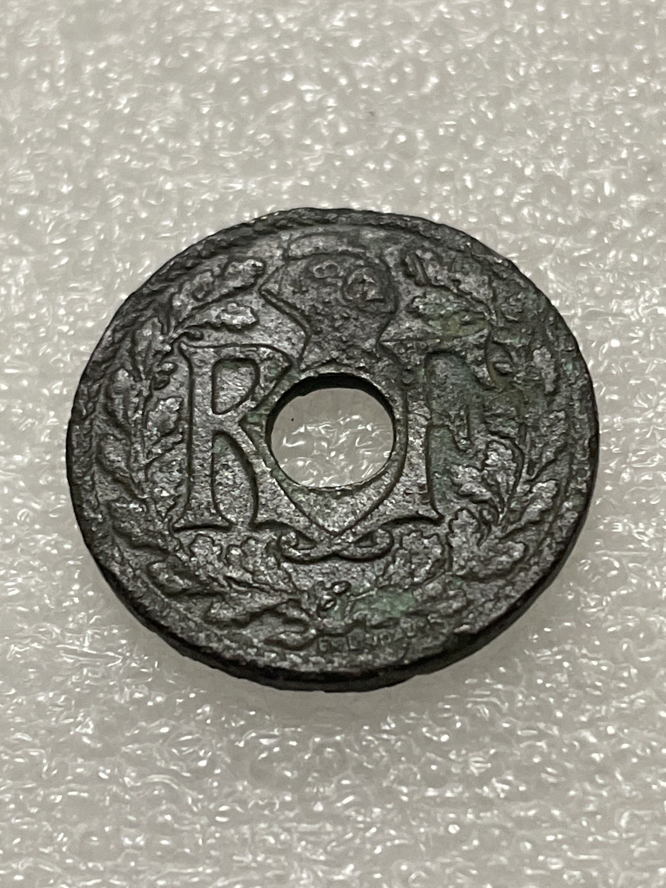 神仙姐姐散币好品专场第三十期（无佣金满邮自动发出 1937 年法属印支1/2 分